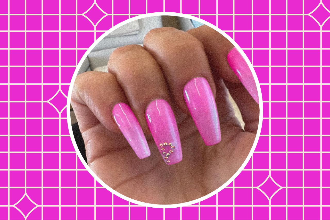 initial nails?width=698&height=466&fit=crop&auto=webp&dpr=4