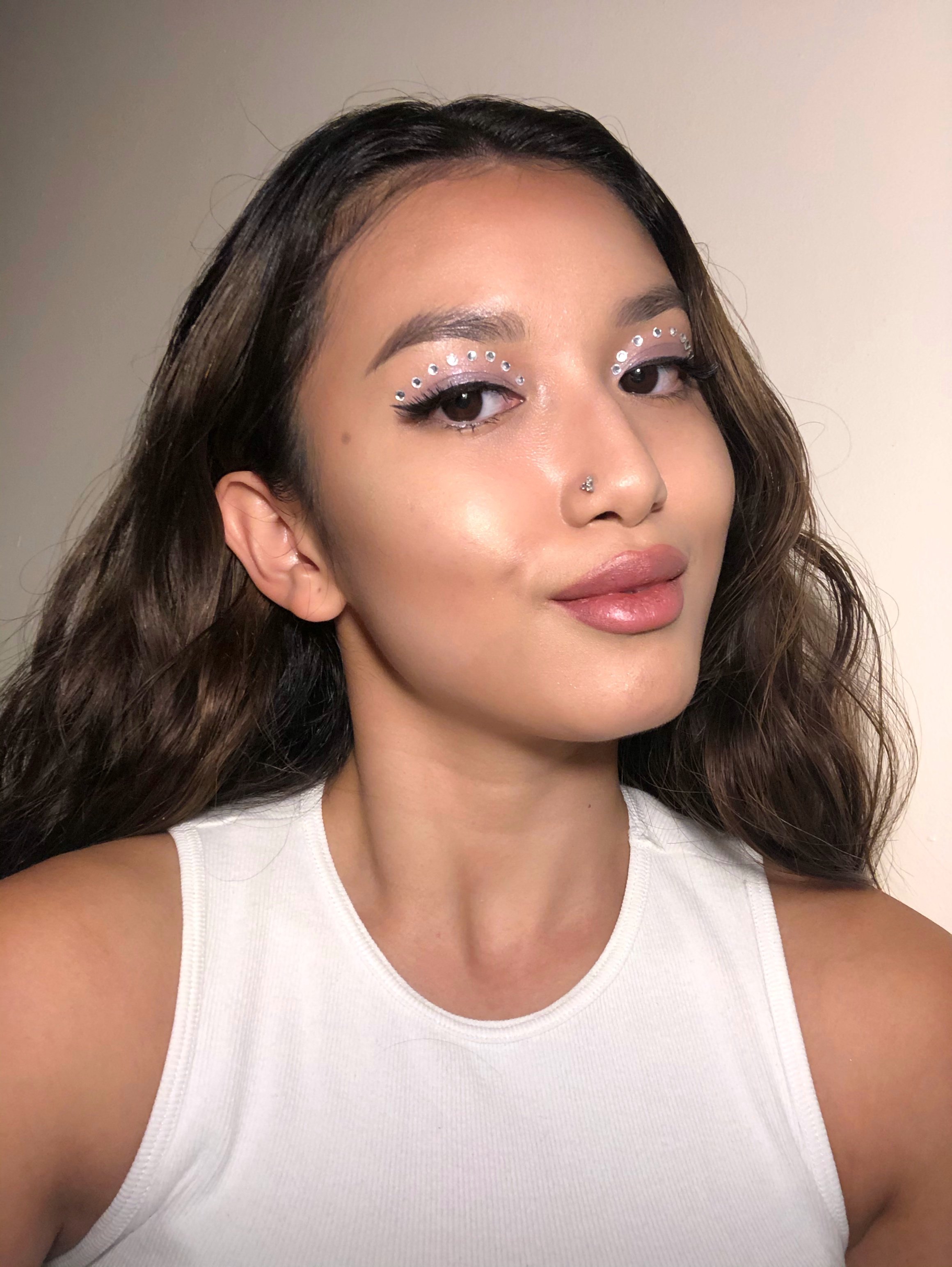 girl with halloween makeup looks