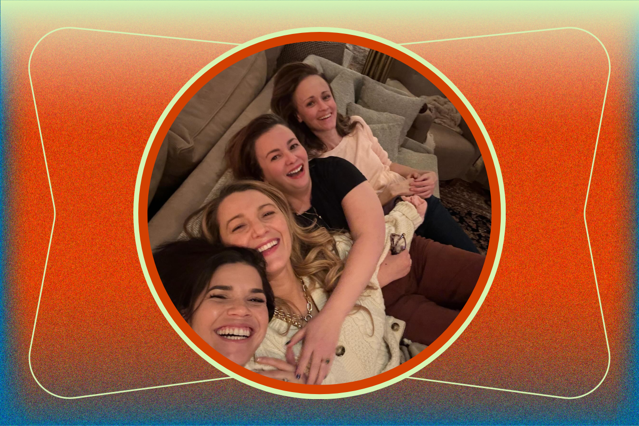 america ferrerea, blake lively, amber tamblyn, and alexis bledel