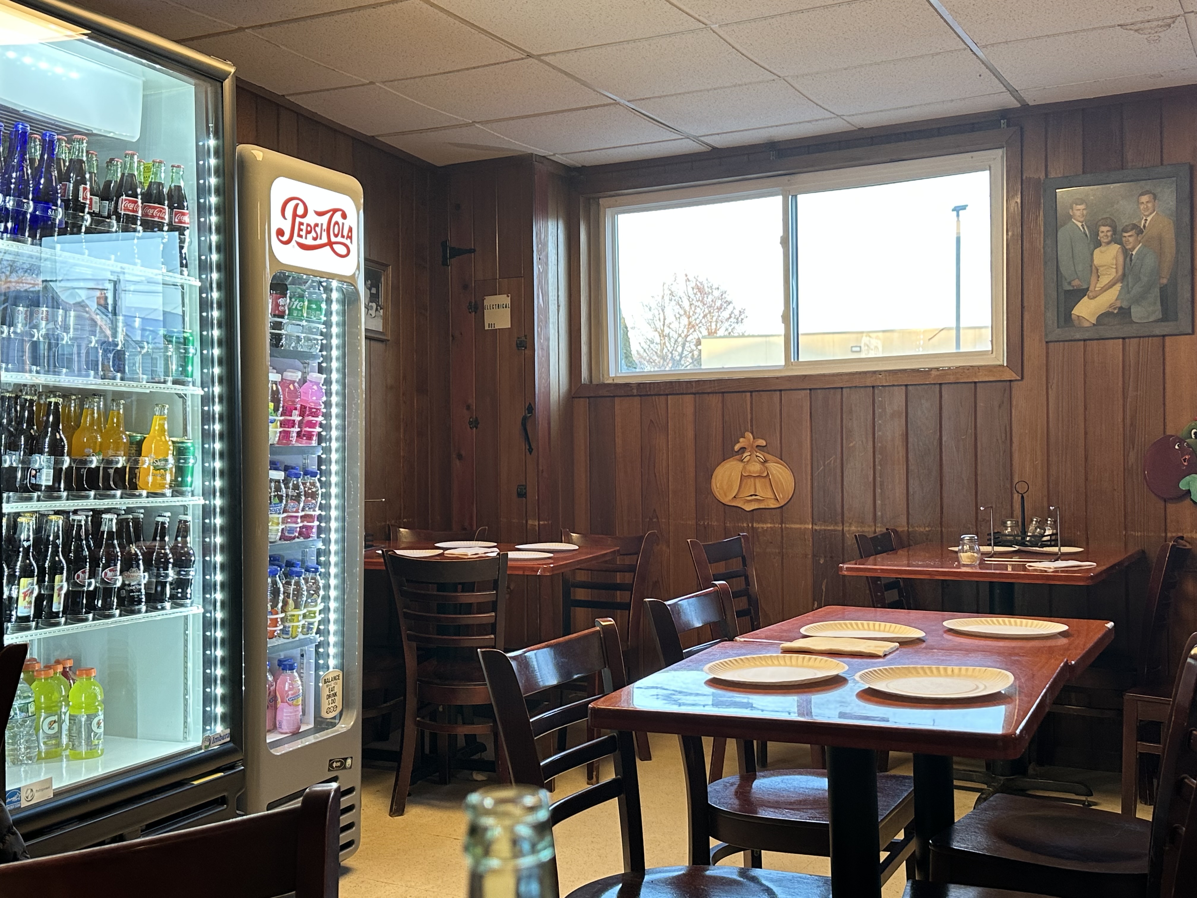 Quaint restaurant set-up