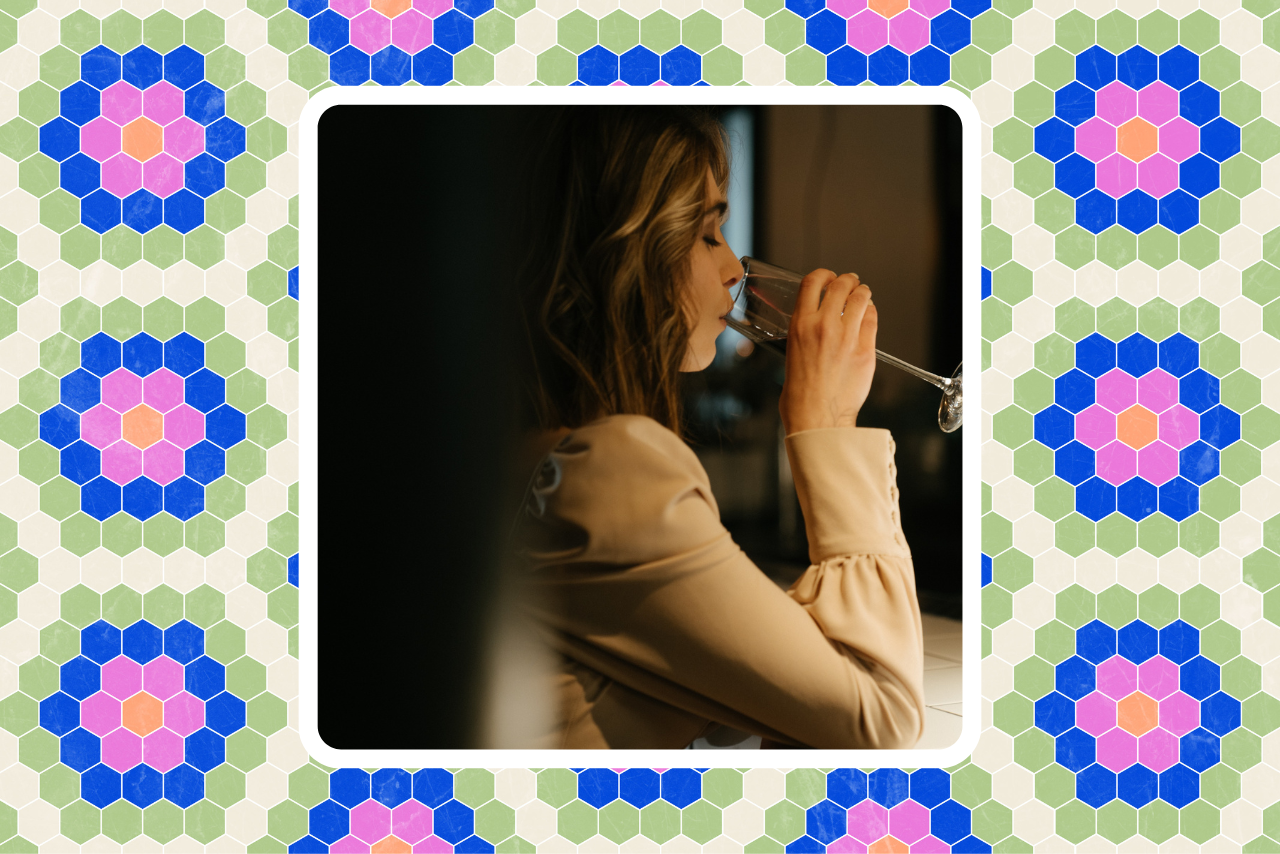 single during holidays?width=698&height=466&fit=crop&auto=webp&dpr=4