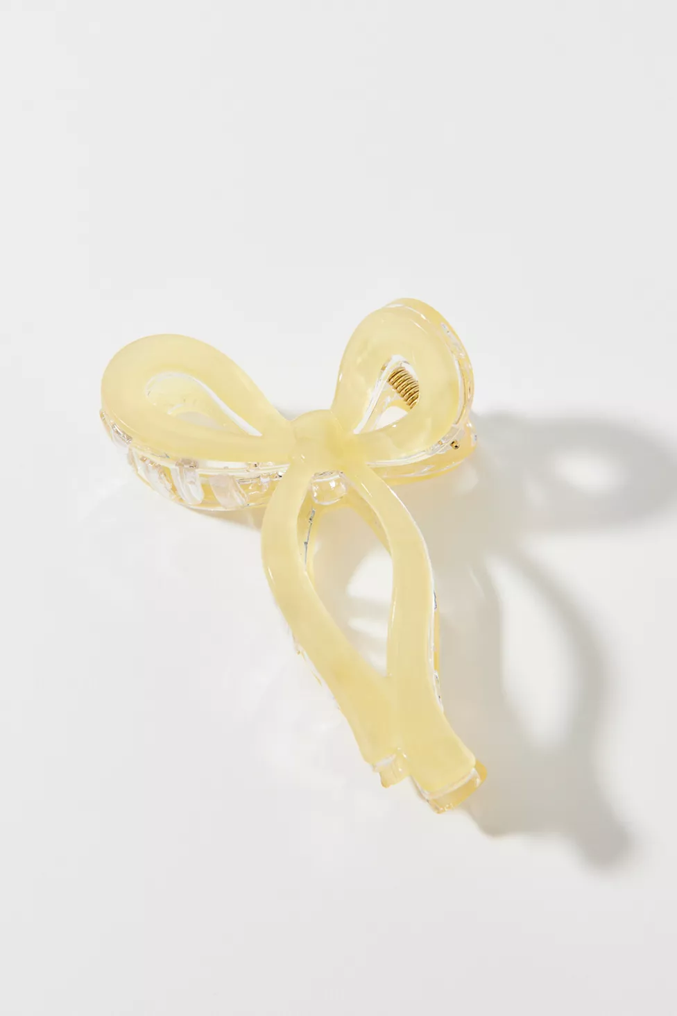 Urban Outfitters Butter Yellow Bow Claw Clip