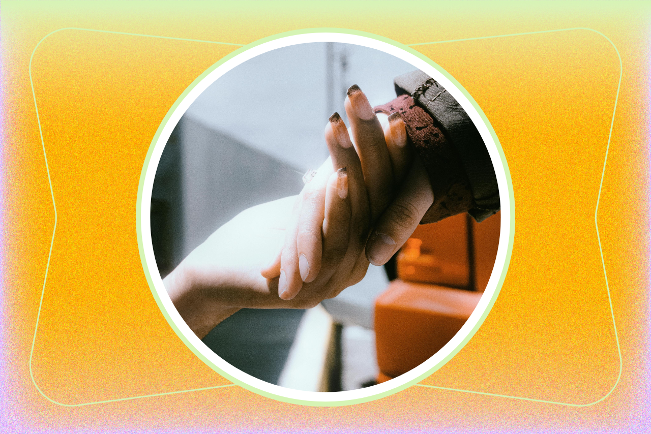 help community in tragedy?width=698&height=466&fit=crop&auto=webp&dpr=4