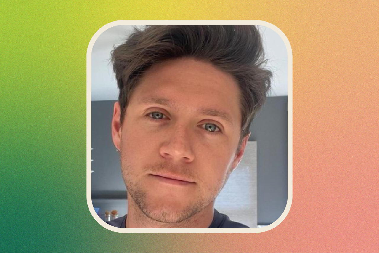 Gradient Standard Hero Template 4?width=698&height=466&fit=crop&auto=webp&dpr=4