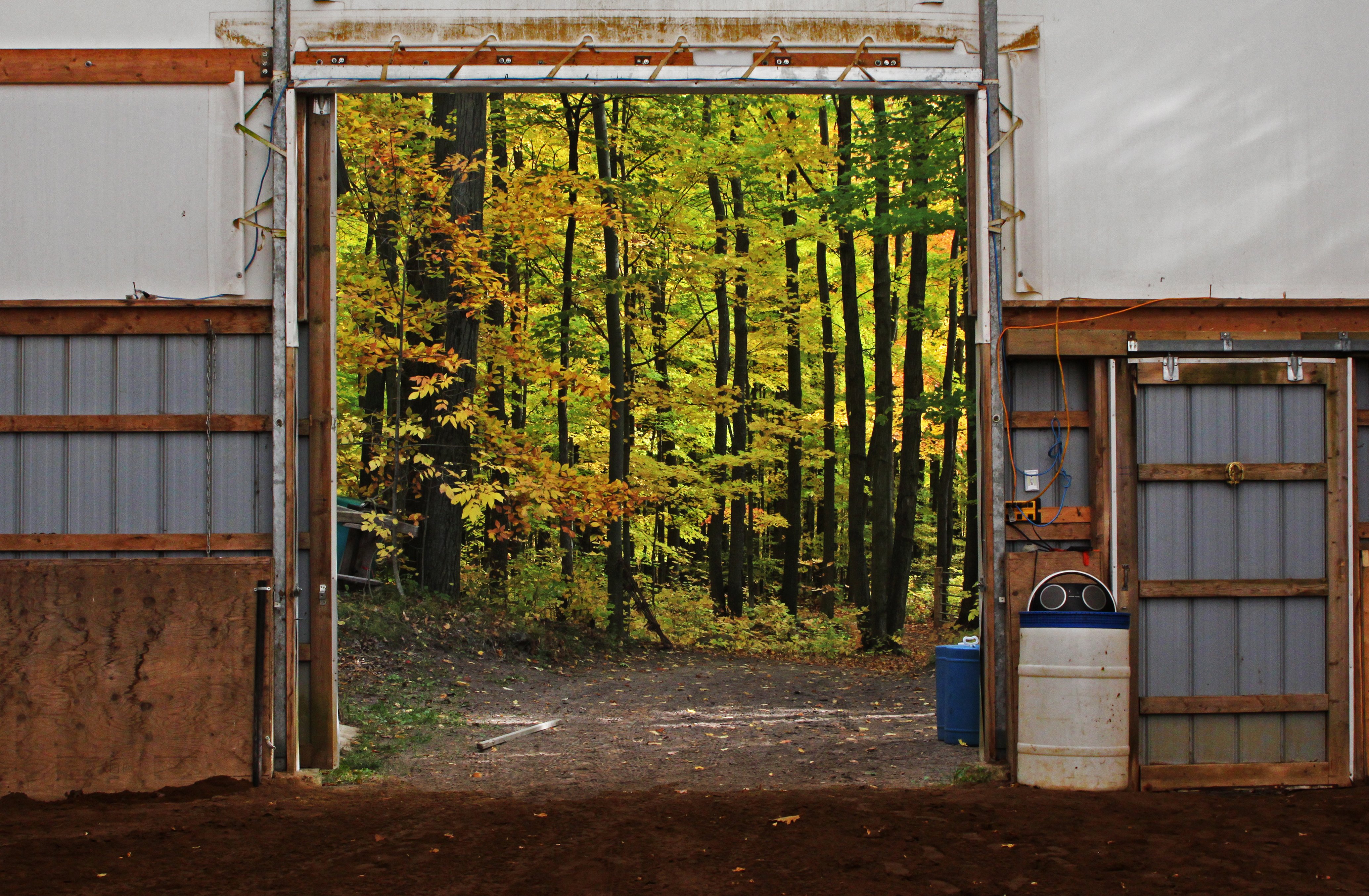 Indoor equestrian arena