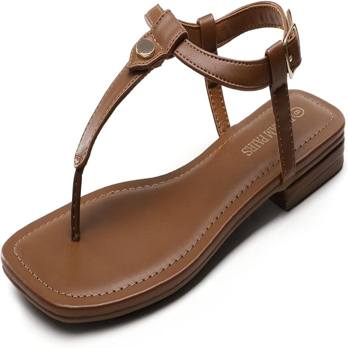 thong sandals?width=1024&height=1024&fit=cover&auto=webp