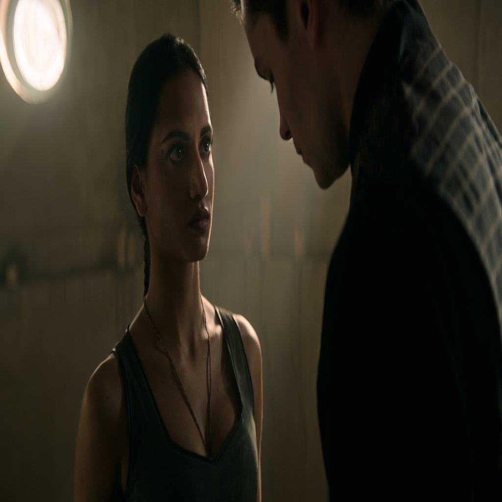 8 ‘Shadow & Bone’ Season 2 Kaz & Inej Moments That’ll Make Your Heart Race