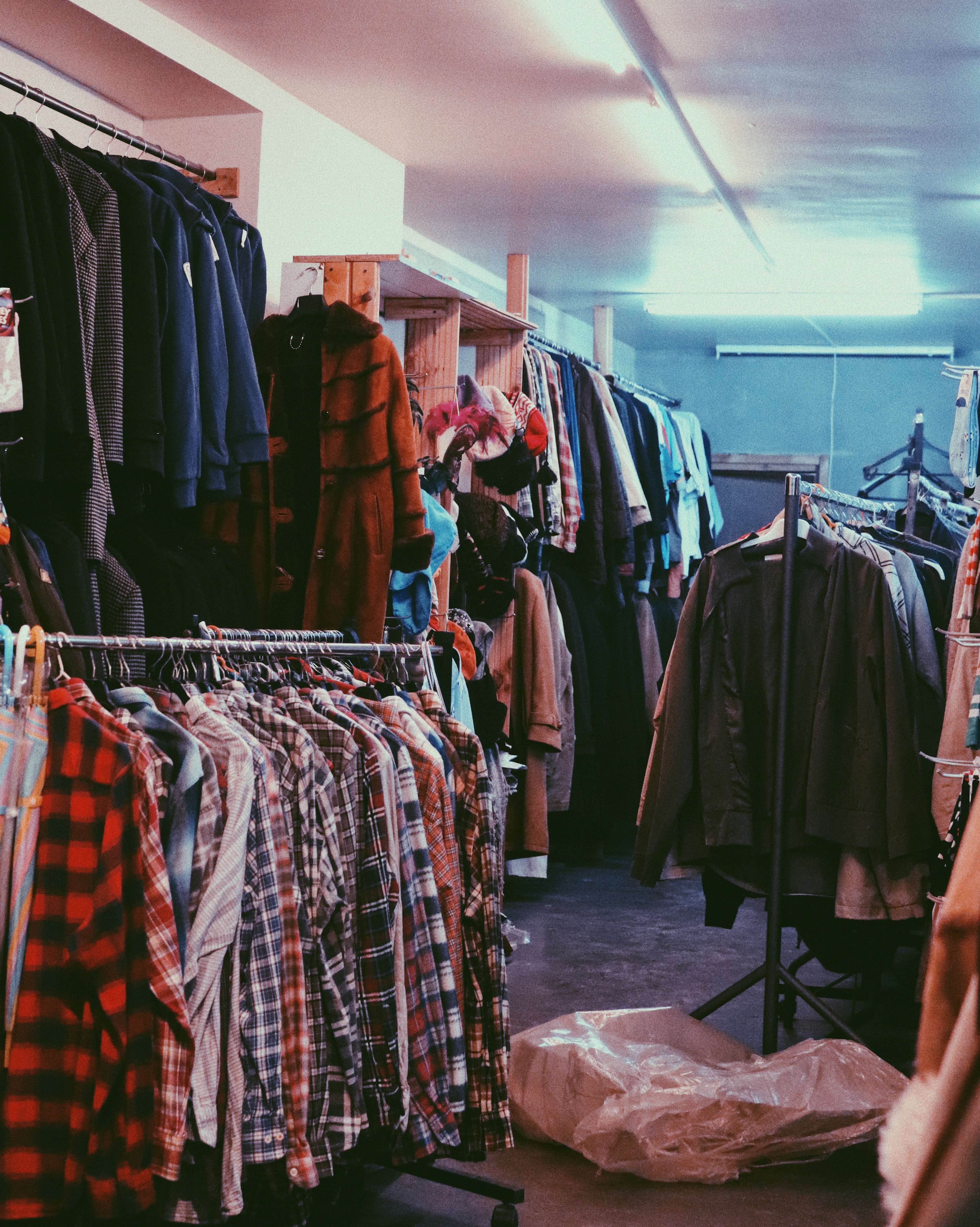 thrift store hcjpg by Nilay Sozbir from unsplash?width=698&height=466&fit=crop&auto=webp&dpr=4