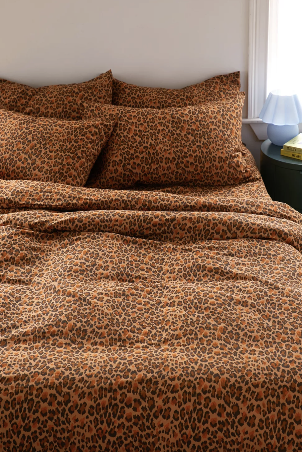 animal print dorm decor