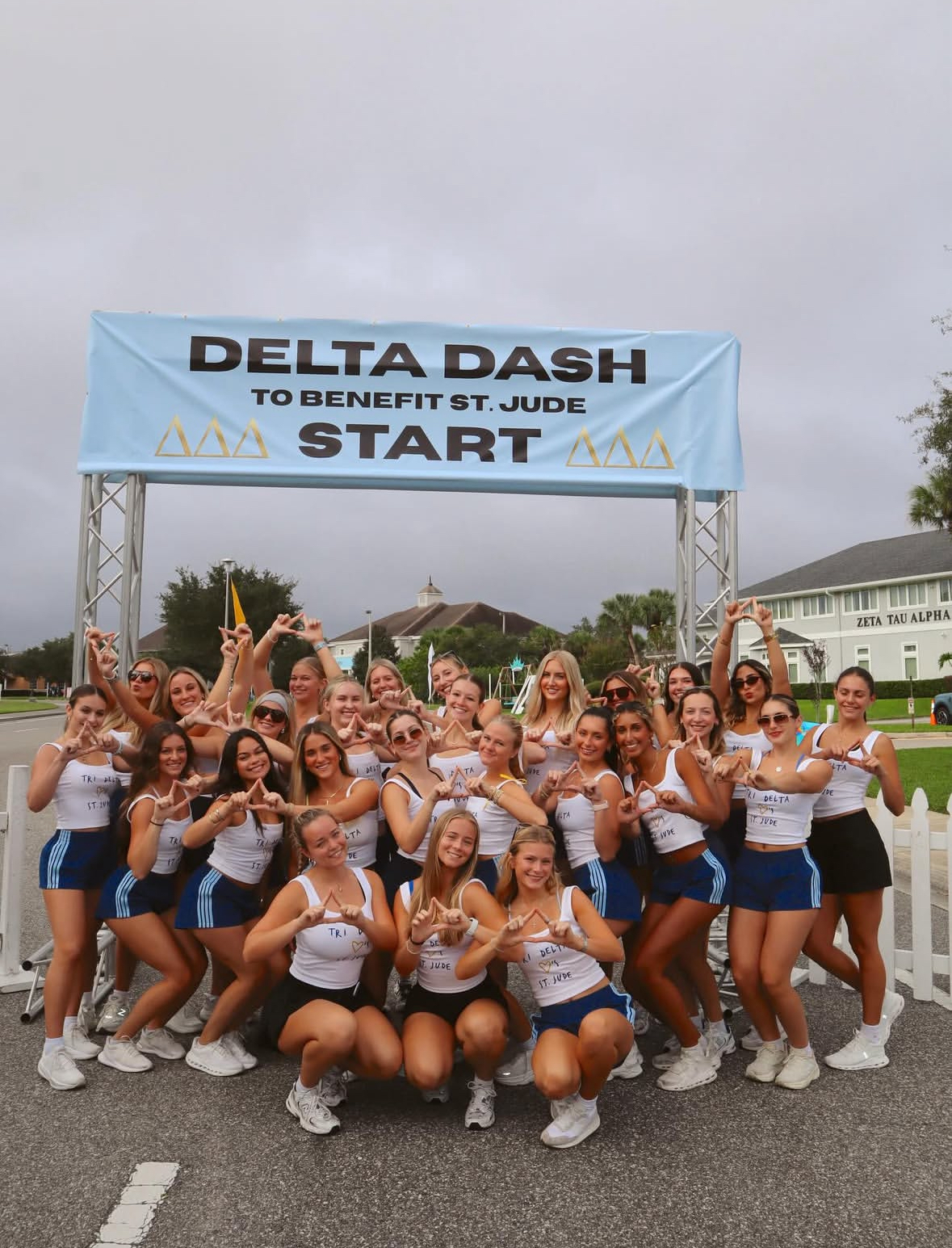 img 0033jpg by UCF Delta Delta Delta?width=698&height=466&fit=crop&auto=webp&dpr=4