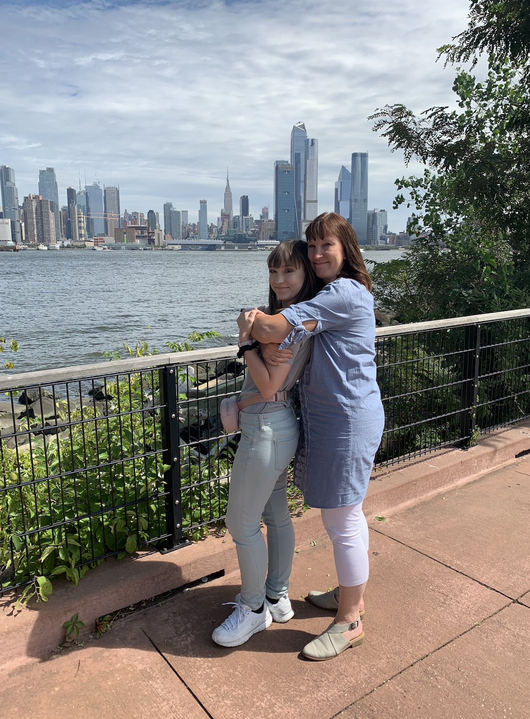 mom and daughter at New Jersey shore