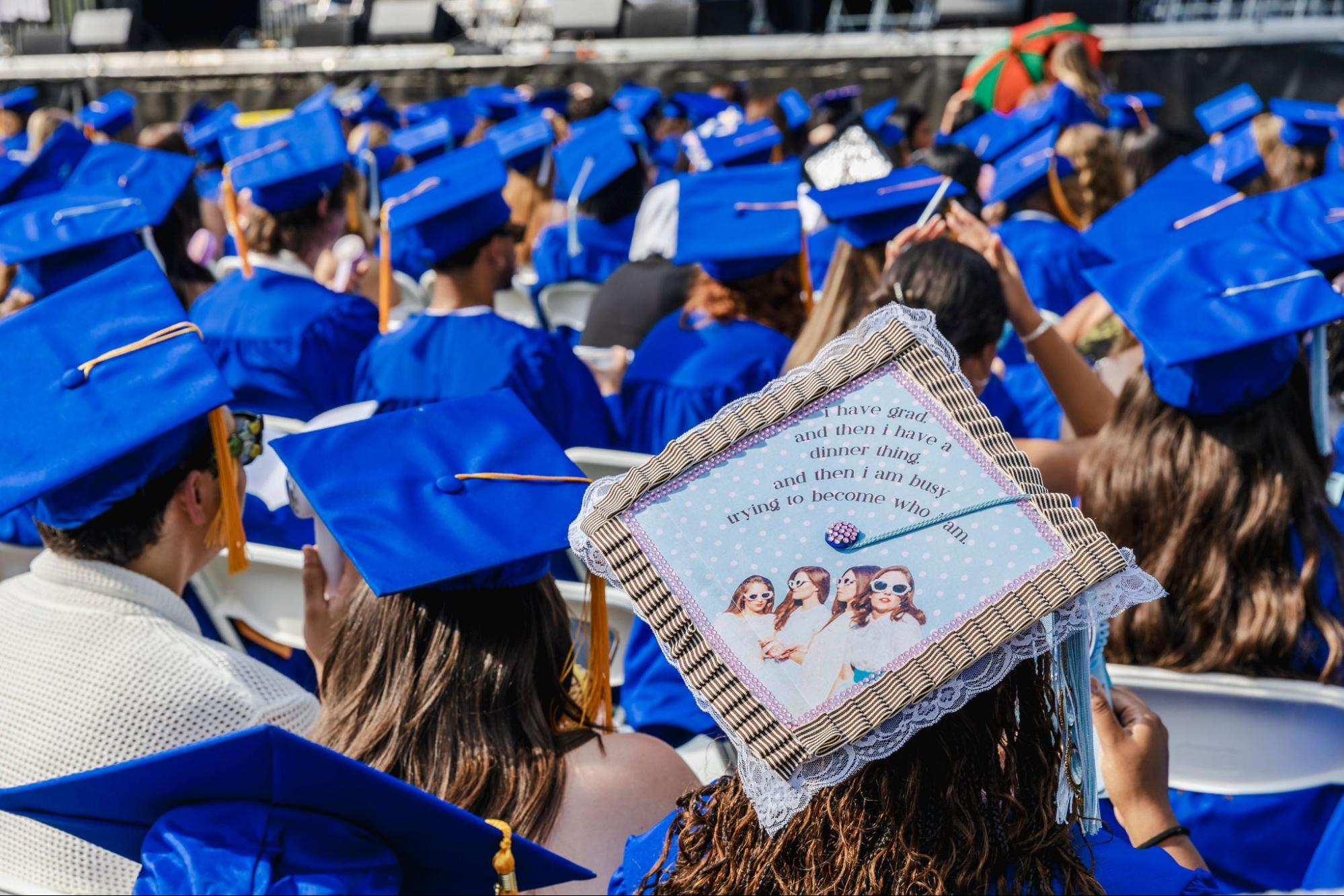 fit graduation caps
