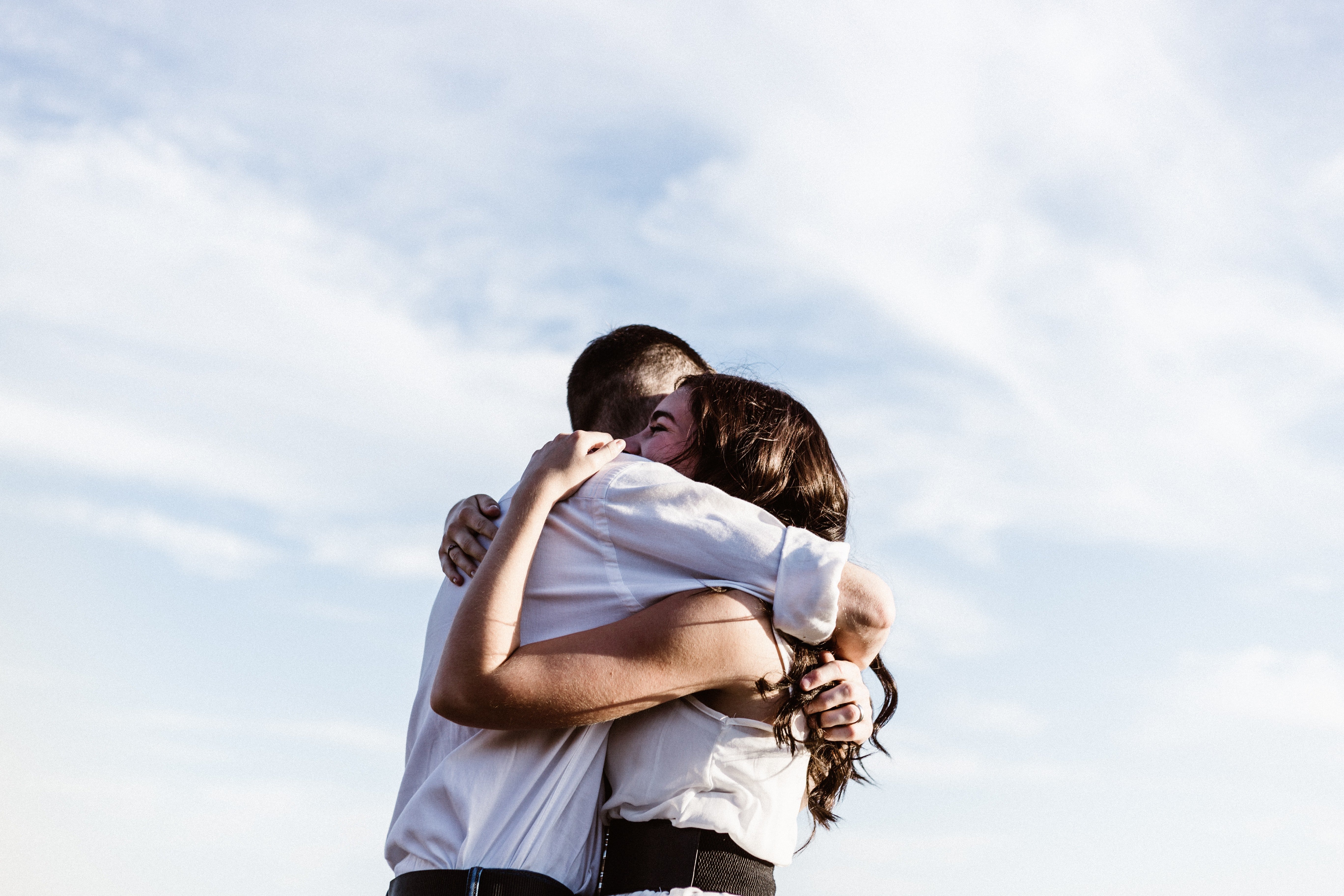 couple hugging by unsplash?width=698&height=466&fit=crop&auto=webp&dpr=4