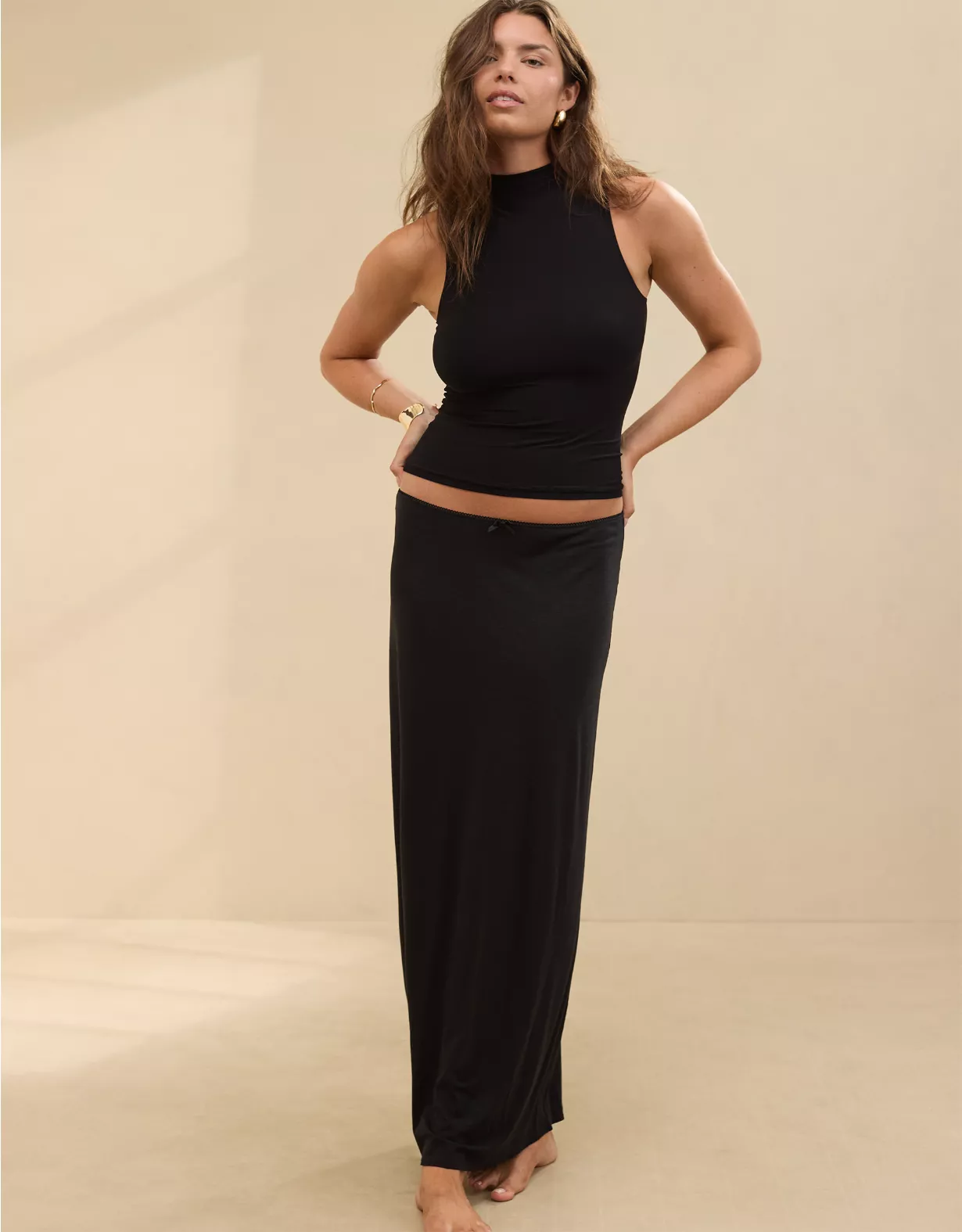 black maxi skirt