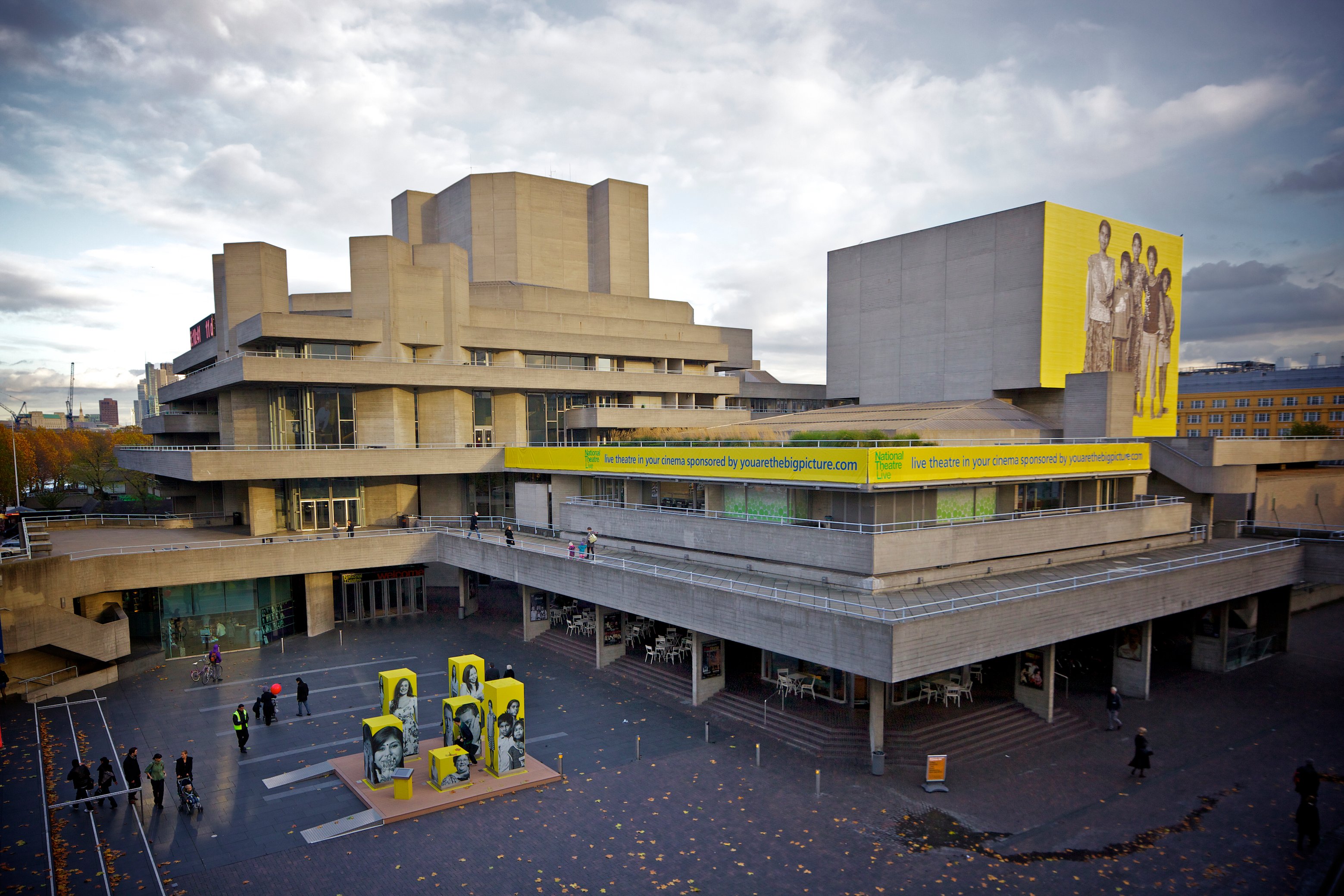 national theatre londonjpg by Aurelien Guichard