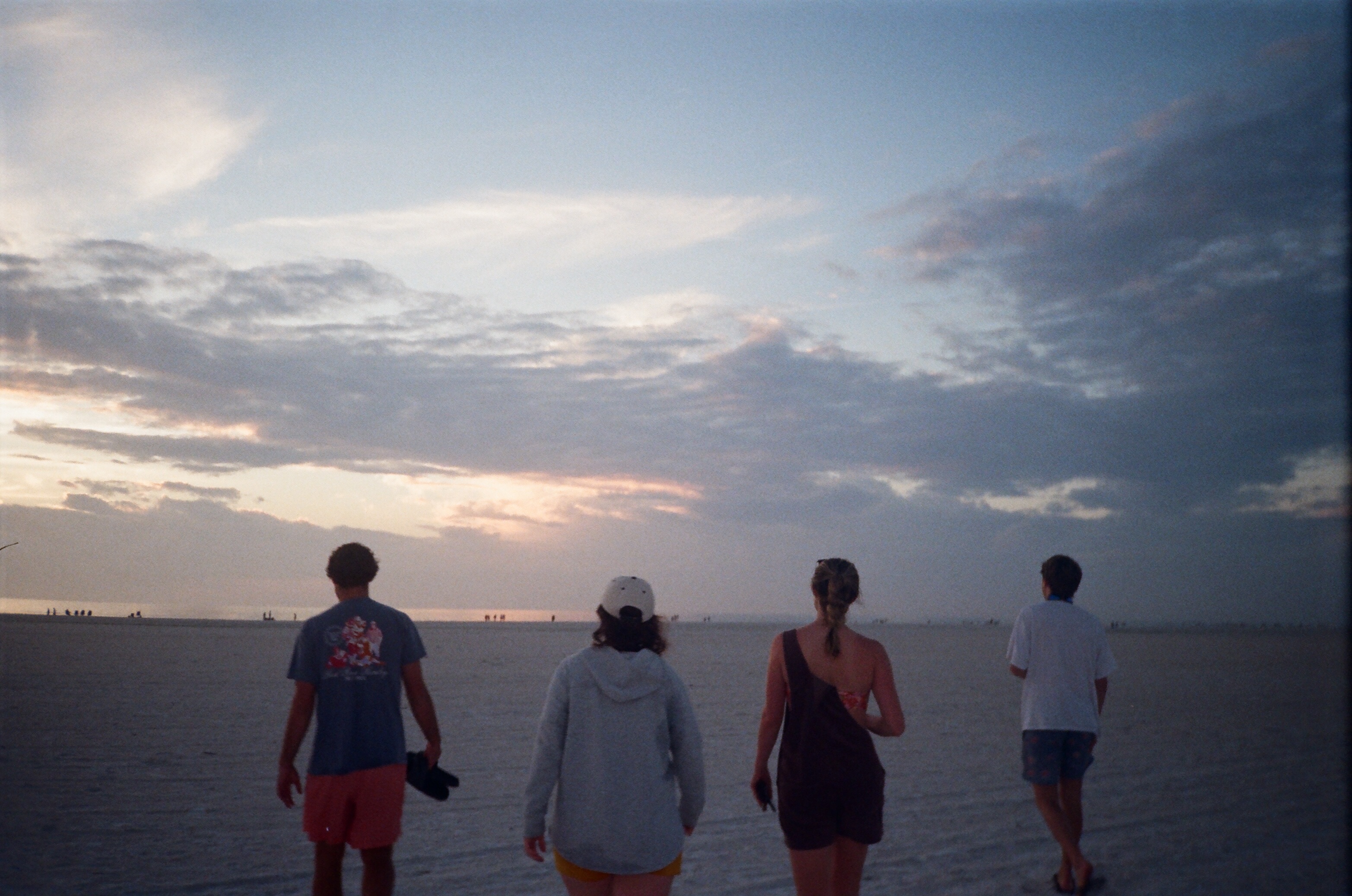 spring break safety tips