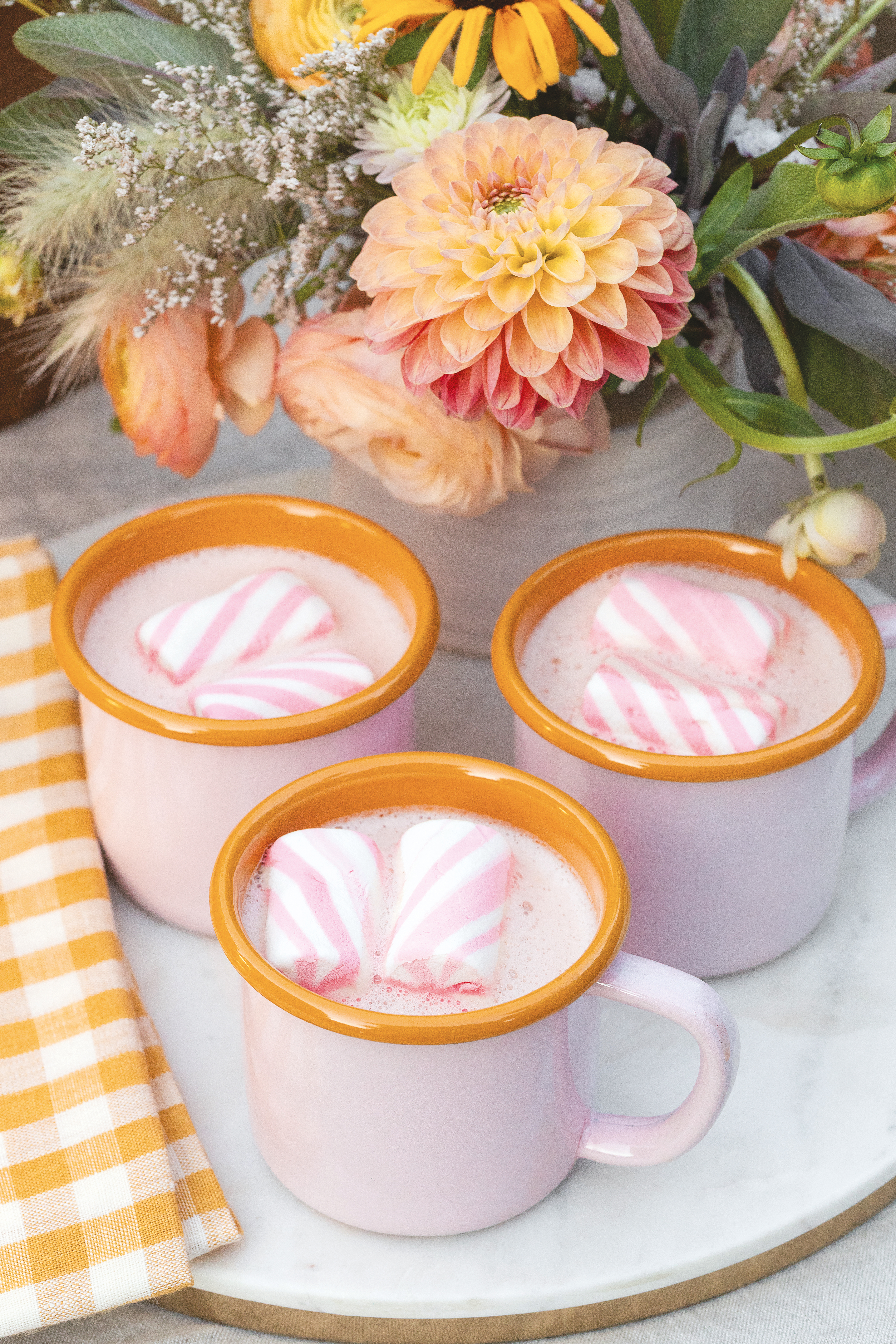 PinkHotChocolate?width=698&height=466&fit=crop&auto=webp&dpr=4