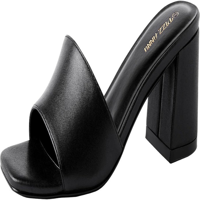 black mules?width=1024&height=1024&fit=cover&auto=webp