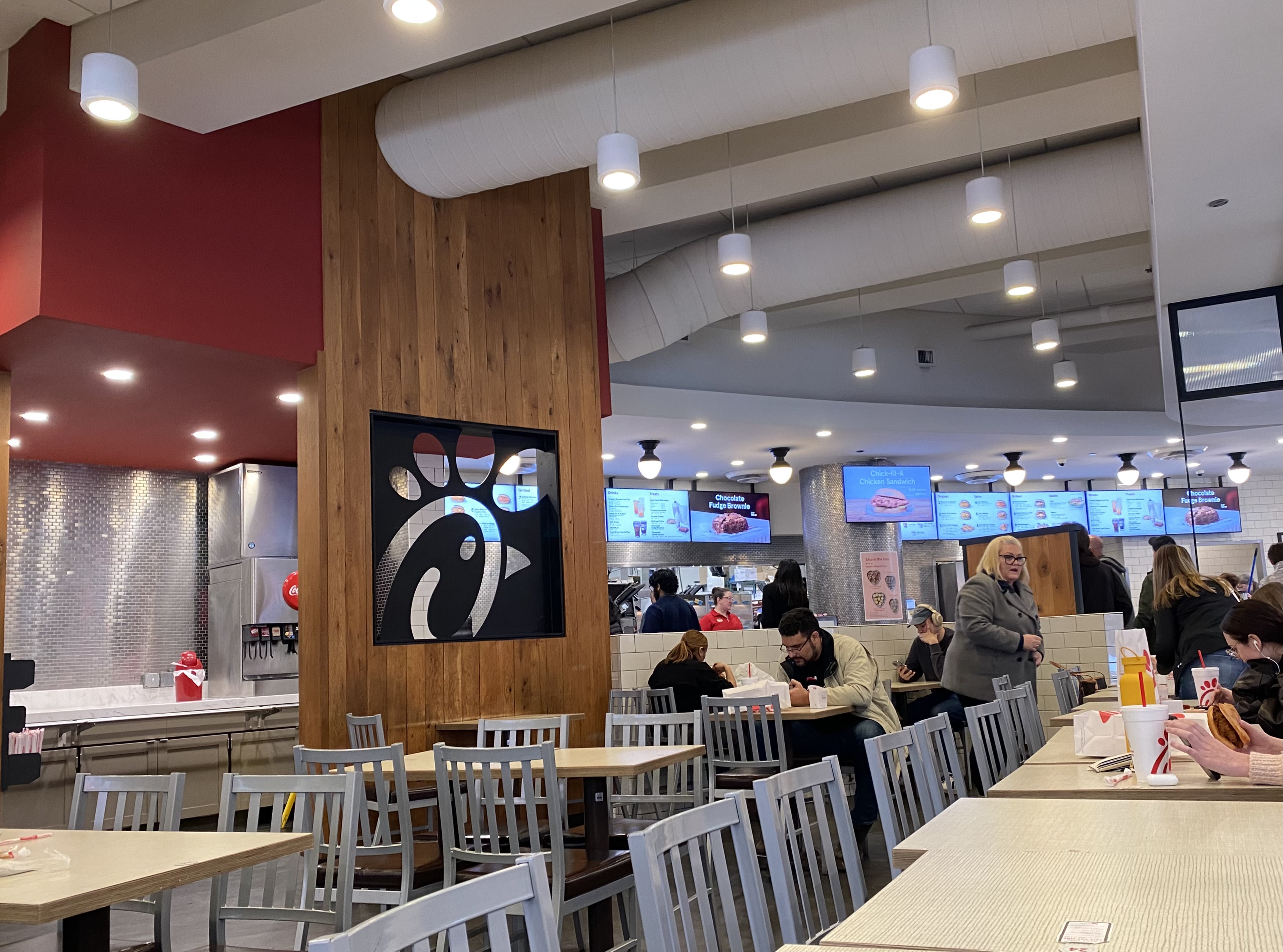 Inside of Loyola\'s Chick Fil A