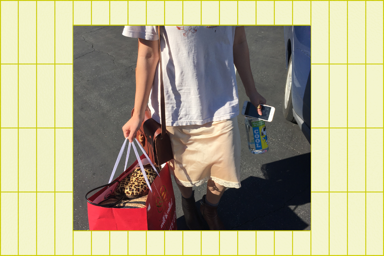 tariffs thrifting culture?width=698&height=466&fit=crop&auto=webp&dpr=4