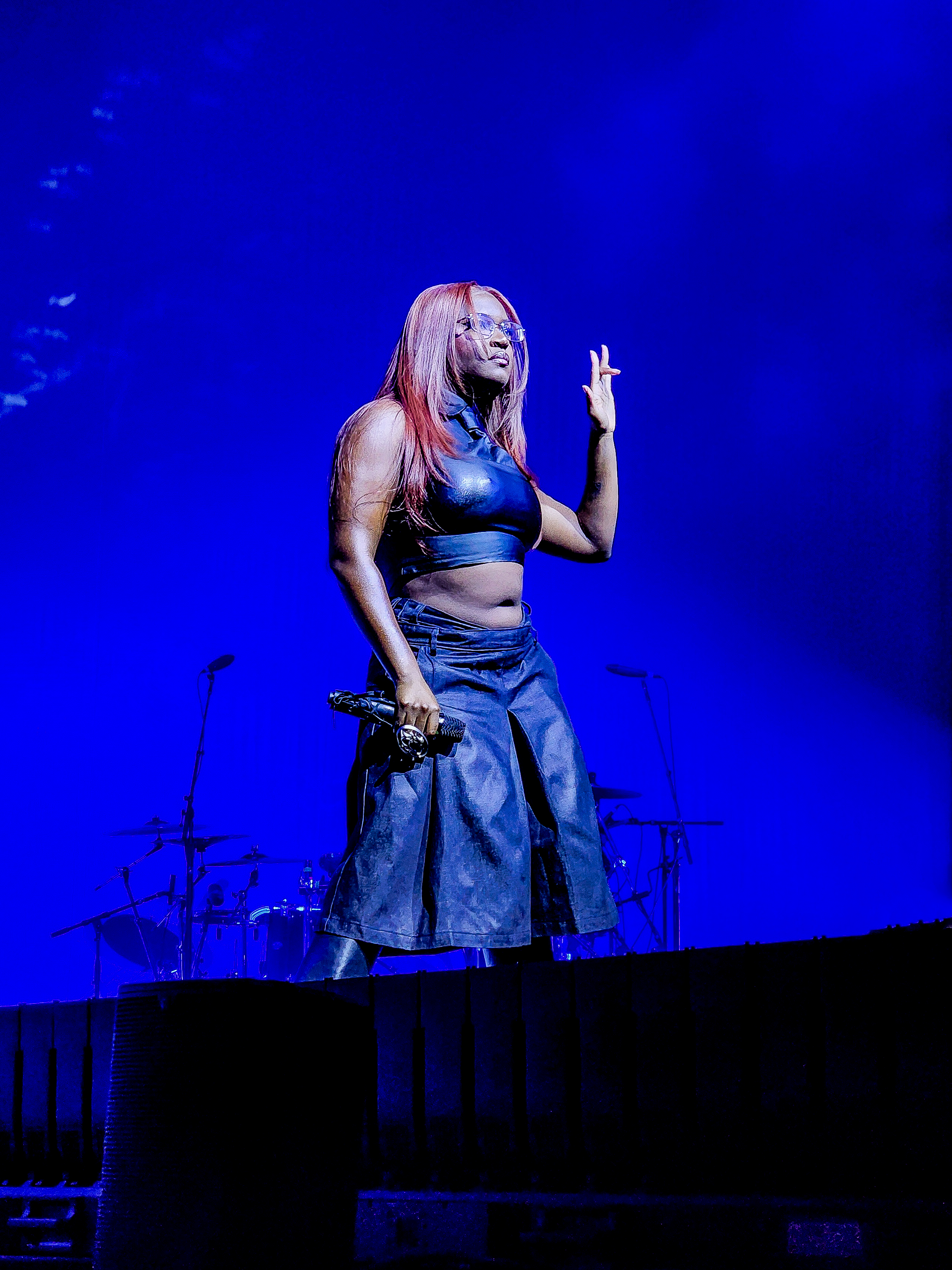 Amaarae Singing at Sabrina Carpenter\'s Short n\' Sweet Tour Hartford CT