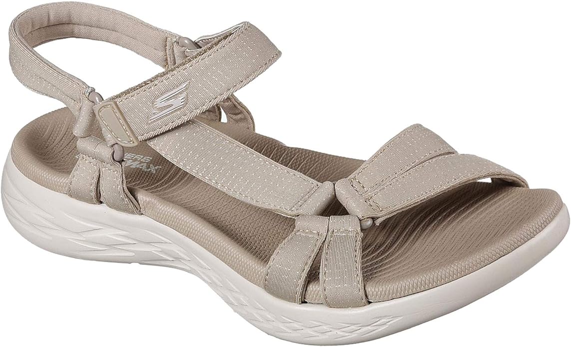 sketchers?width=1024&height=1024&fit=cover&auto=webp&dpr=4