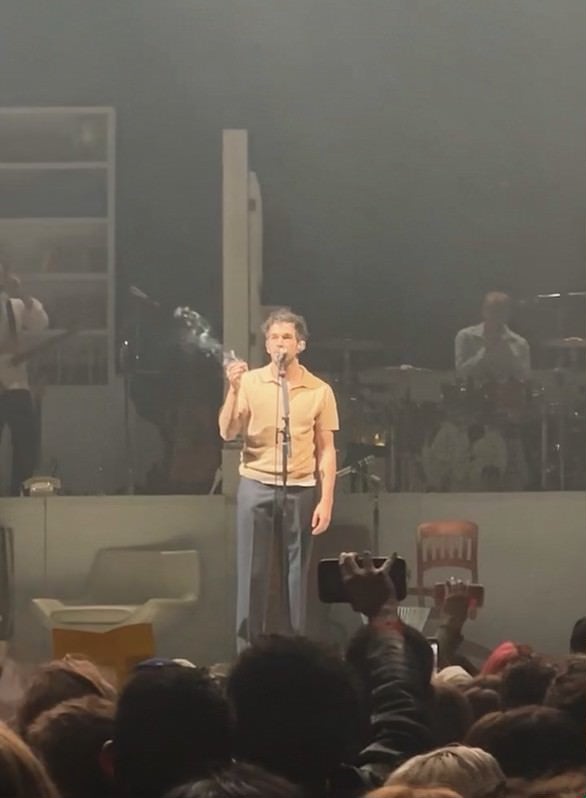 matty healy smoking on stage