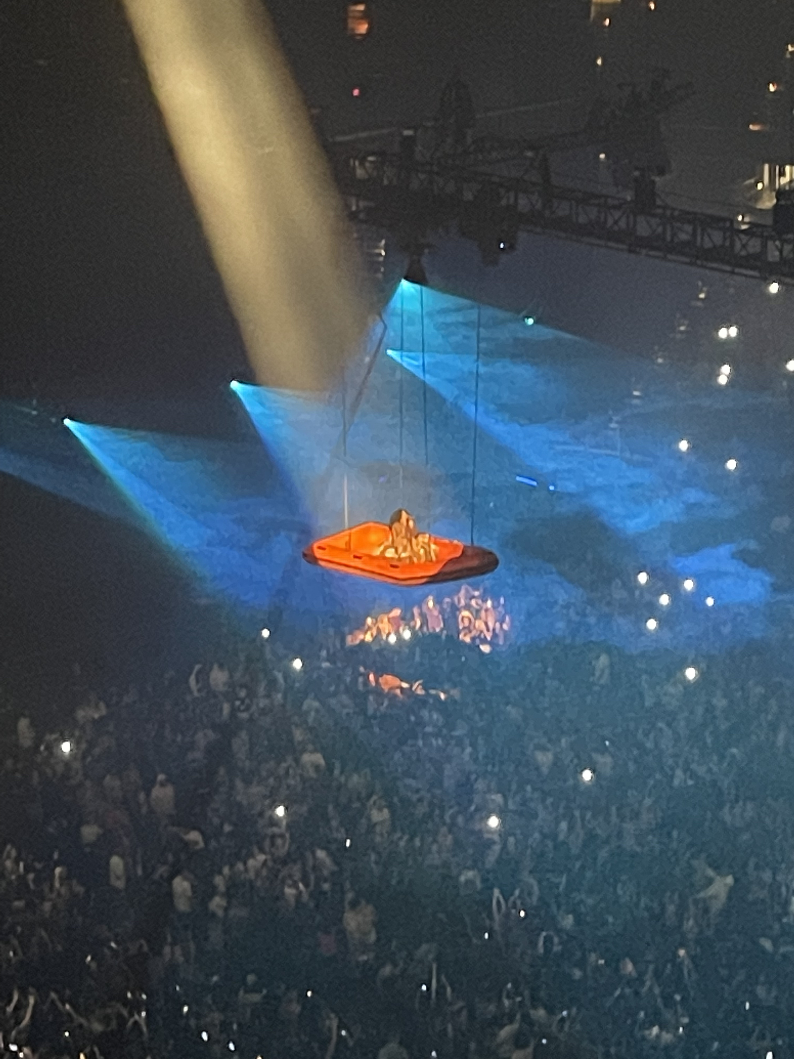 SZA on the floating lifeboat during her concert
