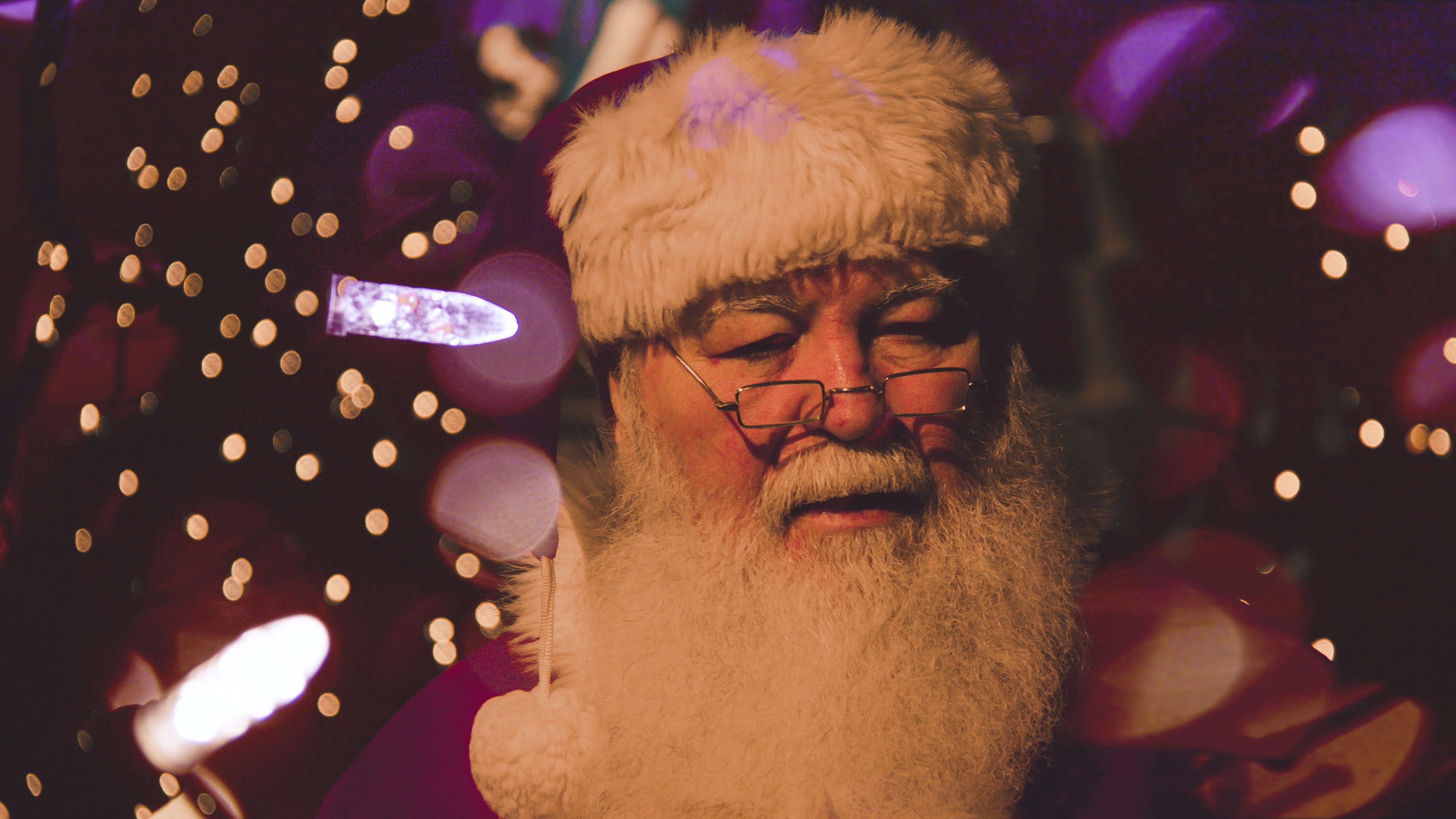 Santa Claus by Unsplash?width=698&height=466&fit=crop&auto=webp&dpr=4