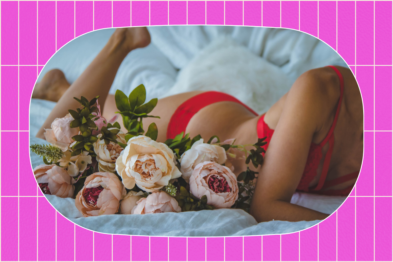 Valentine\'s Day Striptease