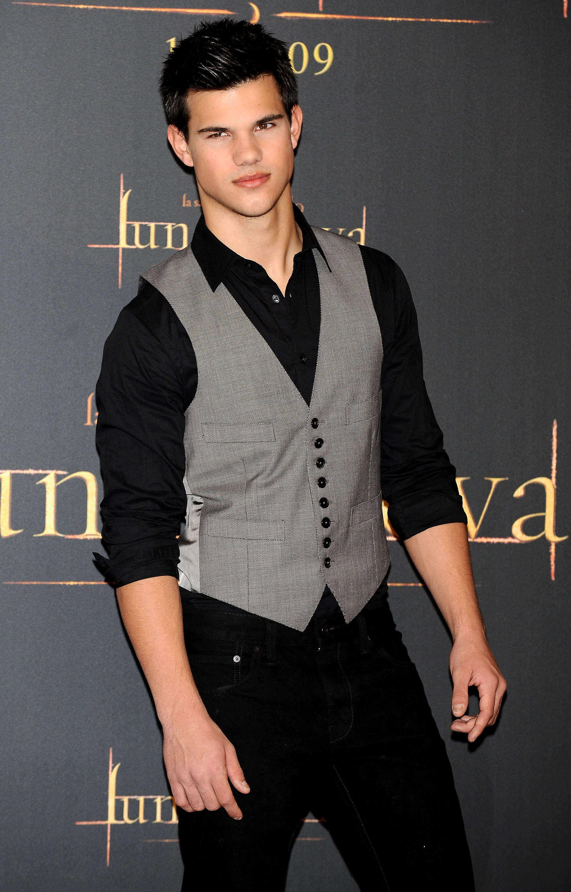 taylor lautner in 2009