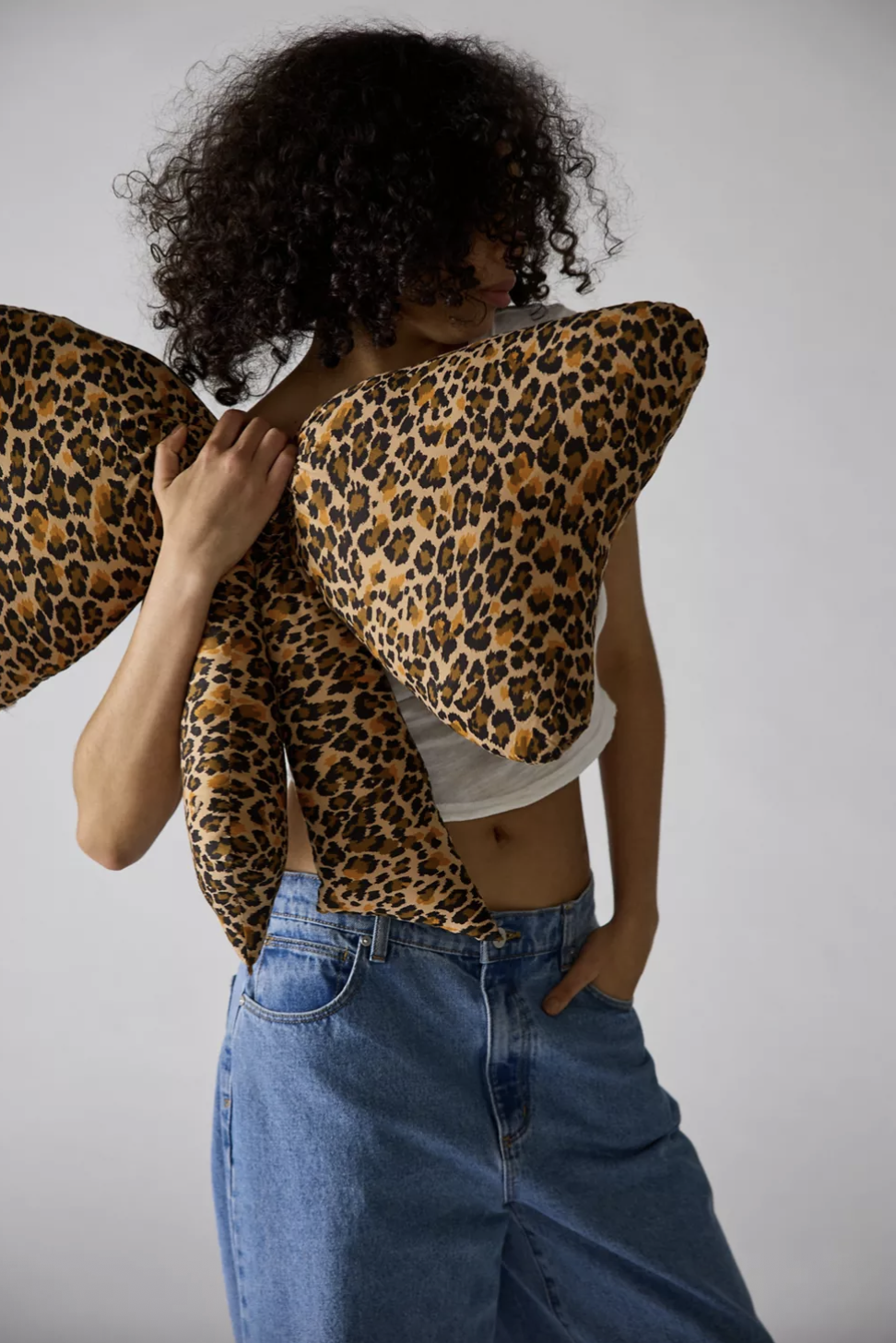 animal print dorm decor