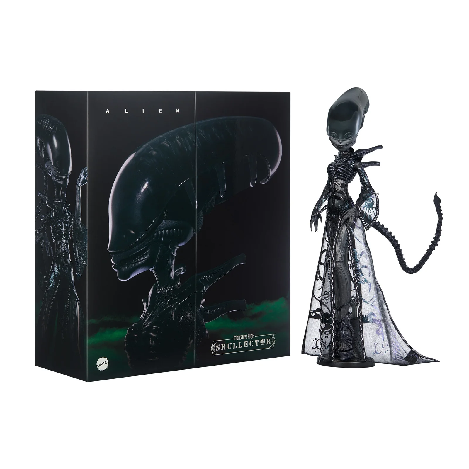 Xenomorph Skullector Doll and box