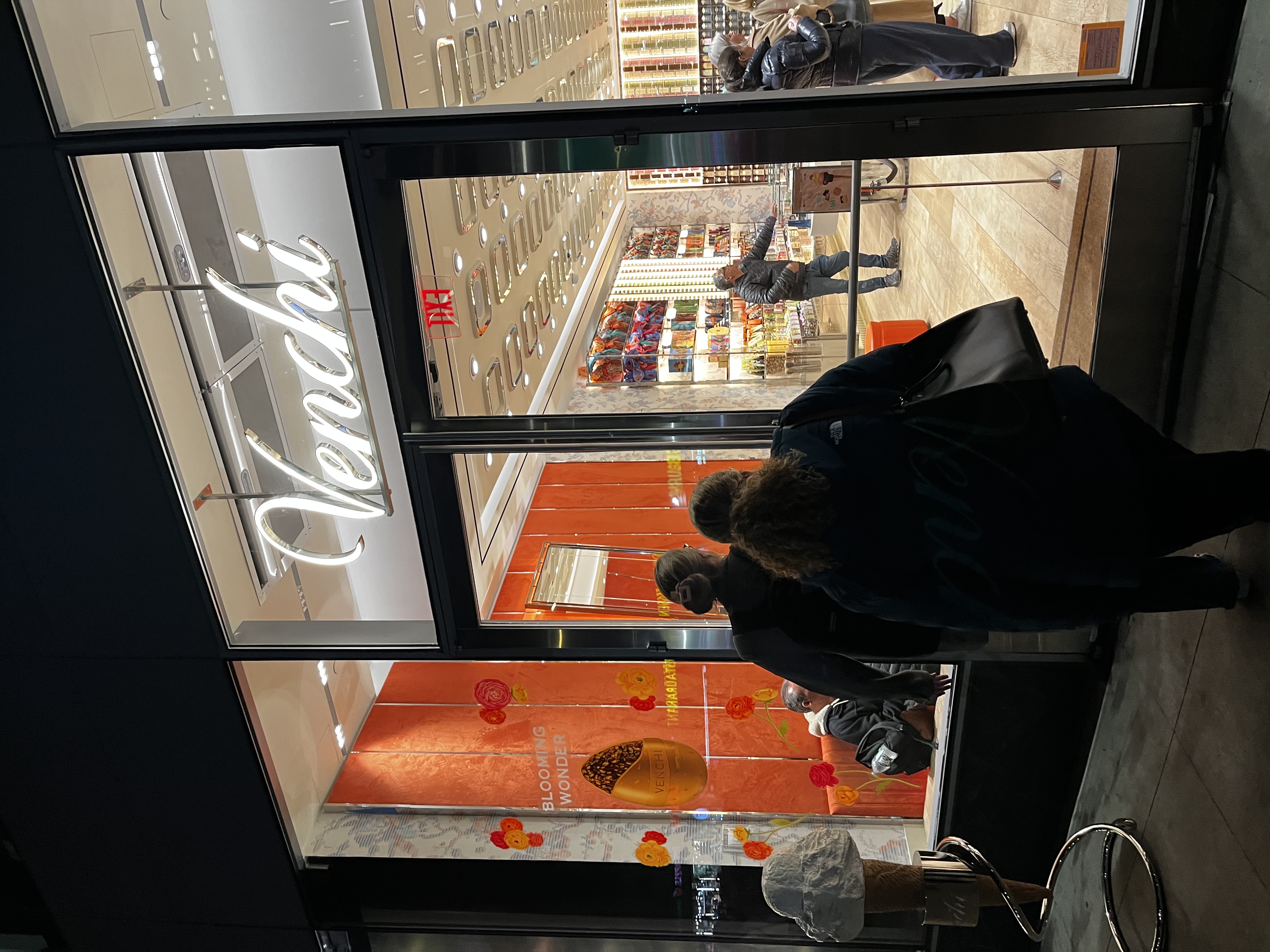 Exterior of Venchi dessert place