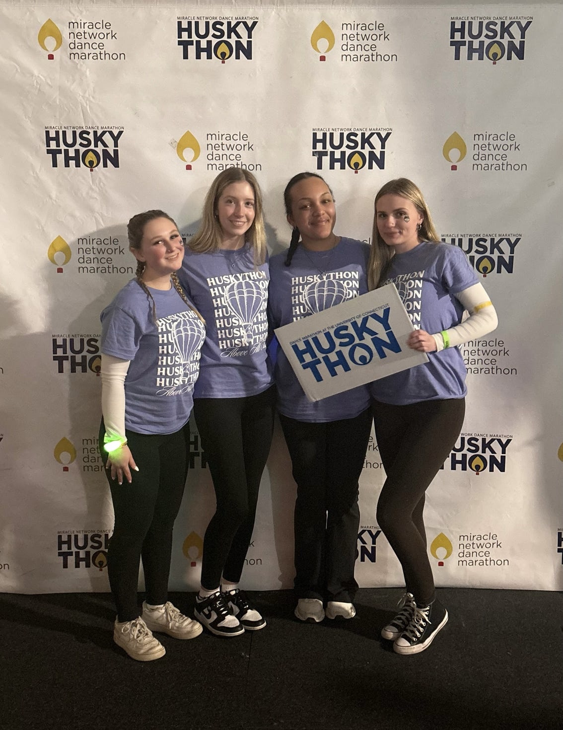 Friends at UConn\'s HuskyThon
