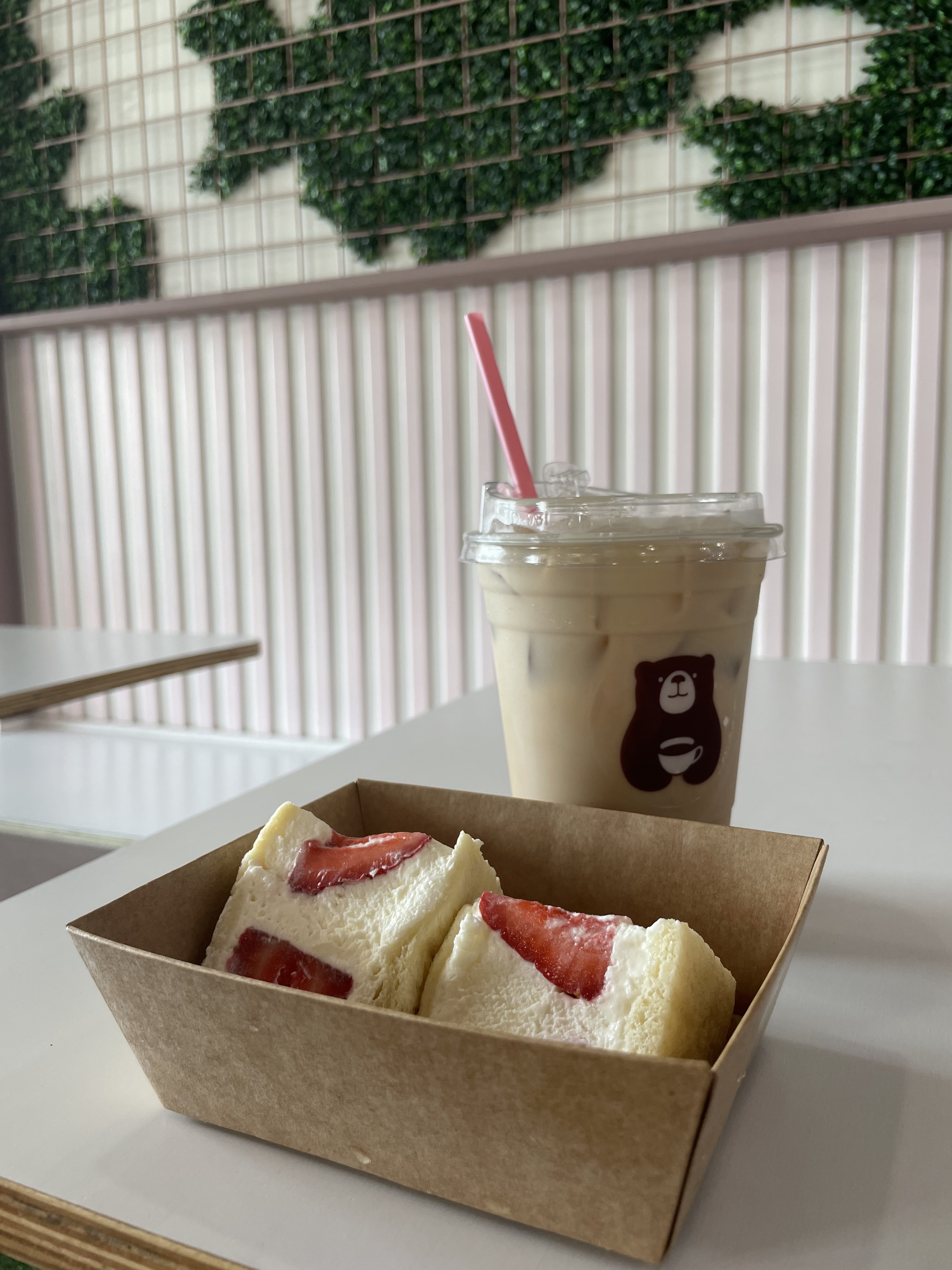 some more coffee with strawberry sando