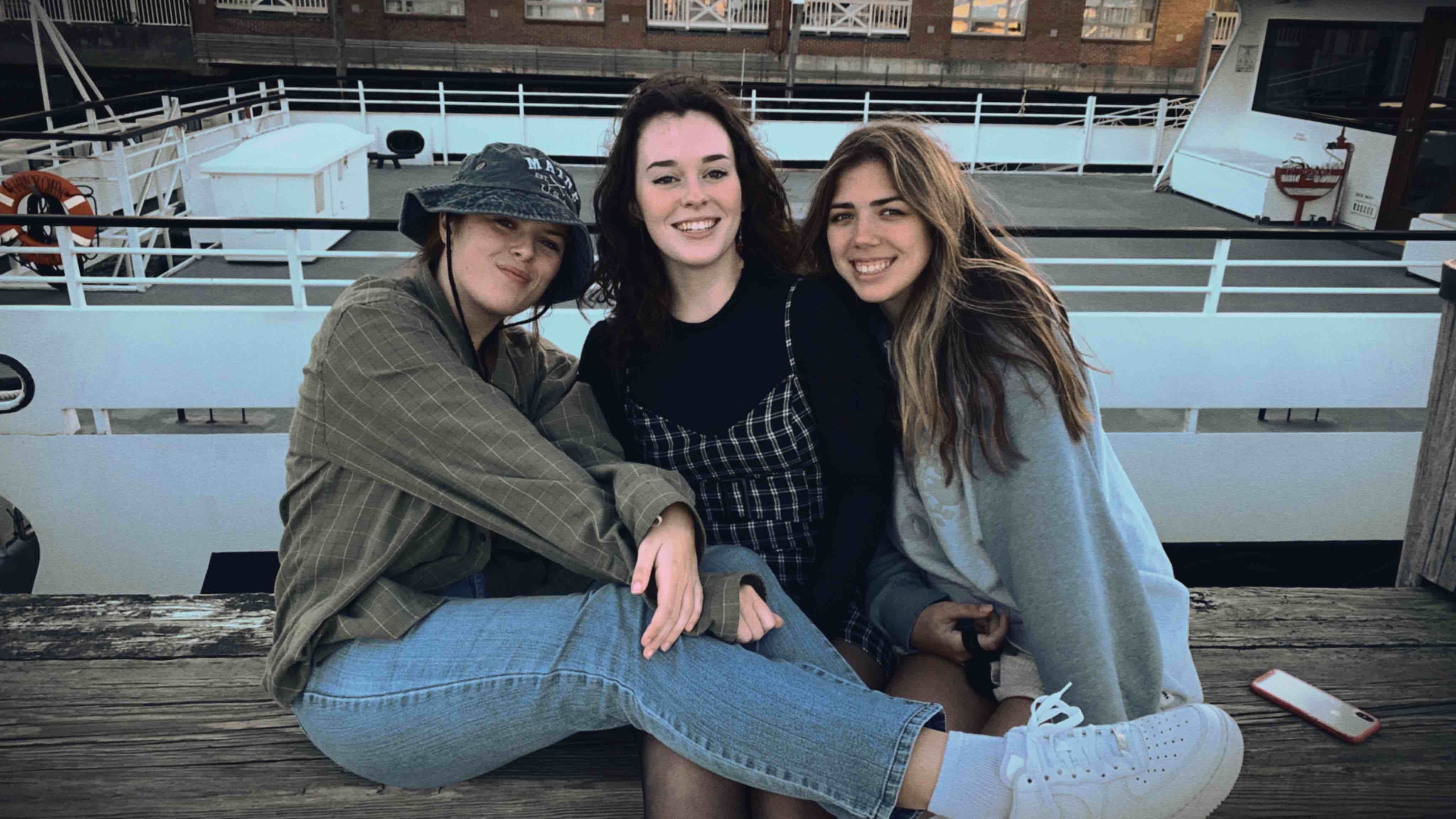 friends in portland by Angela Baily?width=698&height=466&fit=crop&auto=webp&dpr=4