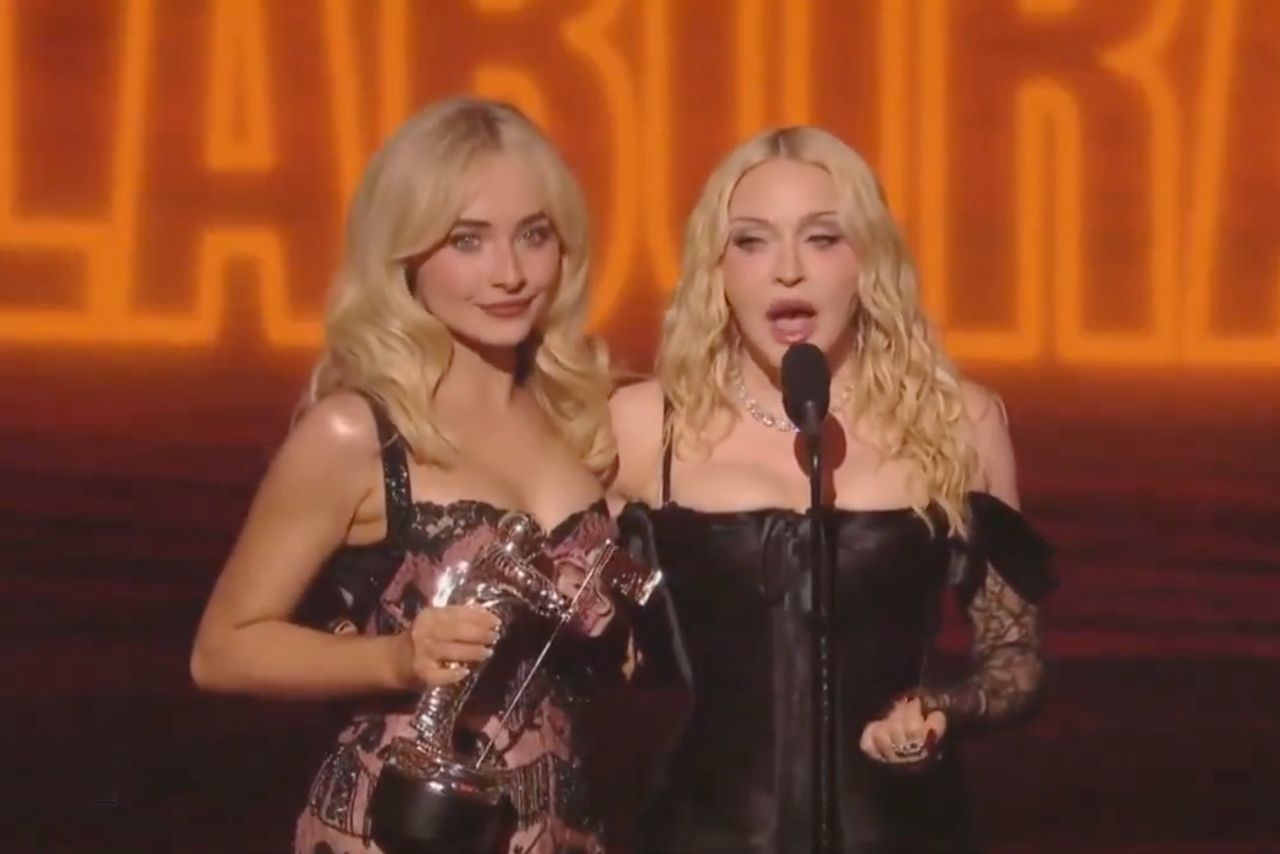 sabrina carpenter bleeped vmas