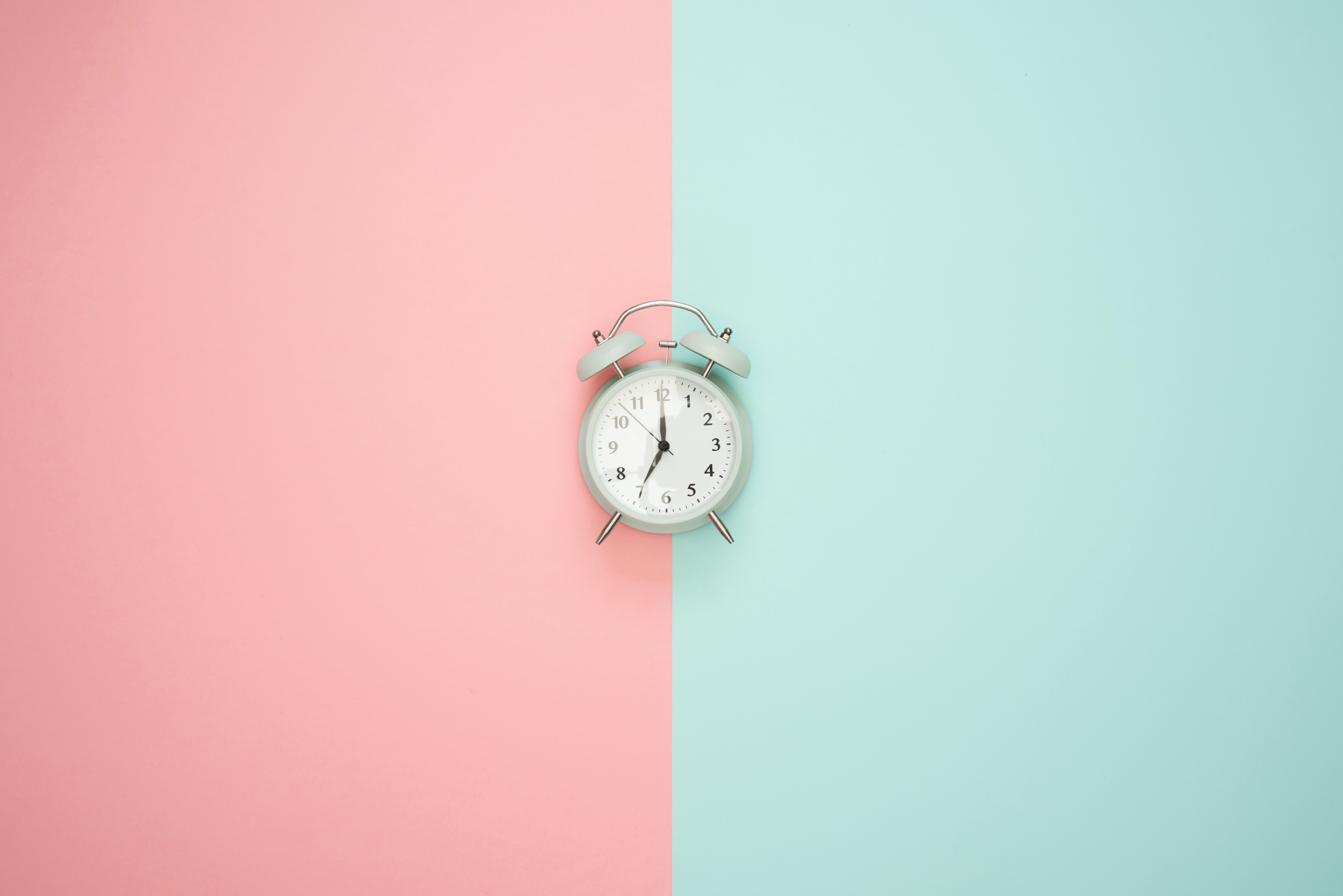 silver alarm clock by Icons8 Team on Unsplash?width=698&height=466&fit=crop&auto=webp&dpr=4
