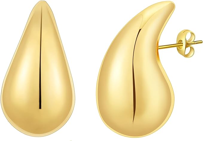 Gold drop earrings from Apsvo.