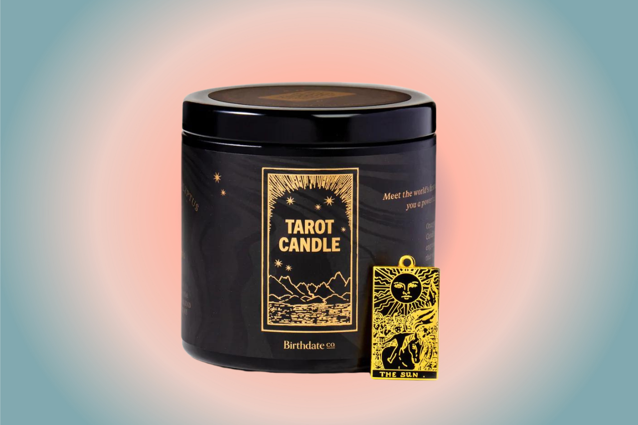tarot candle?width=698&height=466&fit=crop&auto=webp&dpr=4