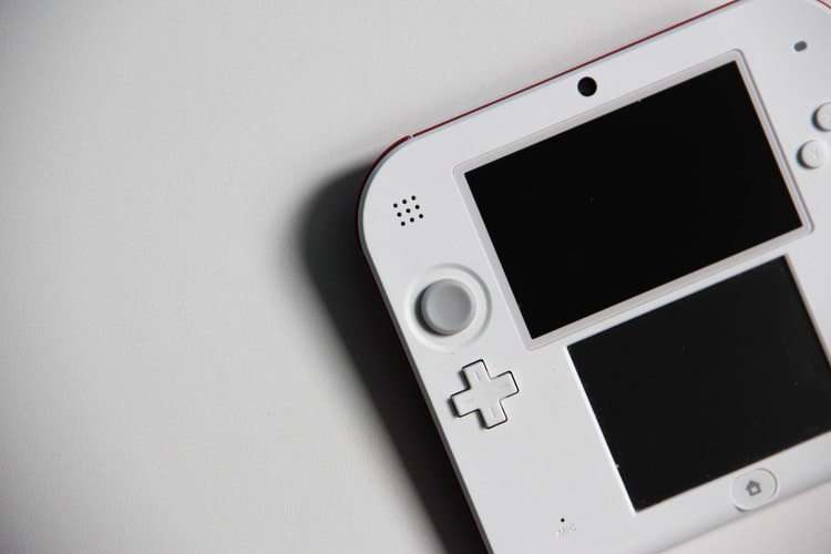 nintendo dsjpg by Unsplash?width=698&height=466&fit=crop&auto=webp&dpr=4