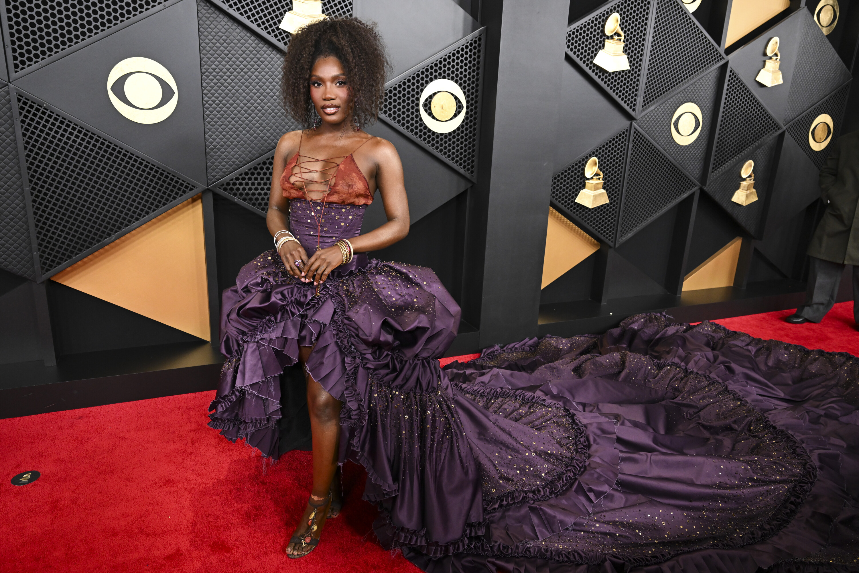 doechii grammys 2026 red carpet?width=698&height=466&fit=crop&auto=webp&dpr=4