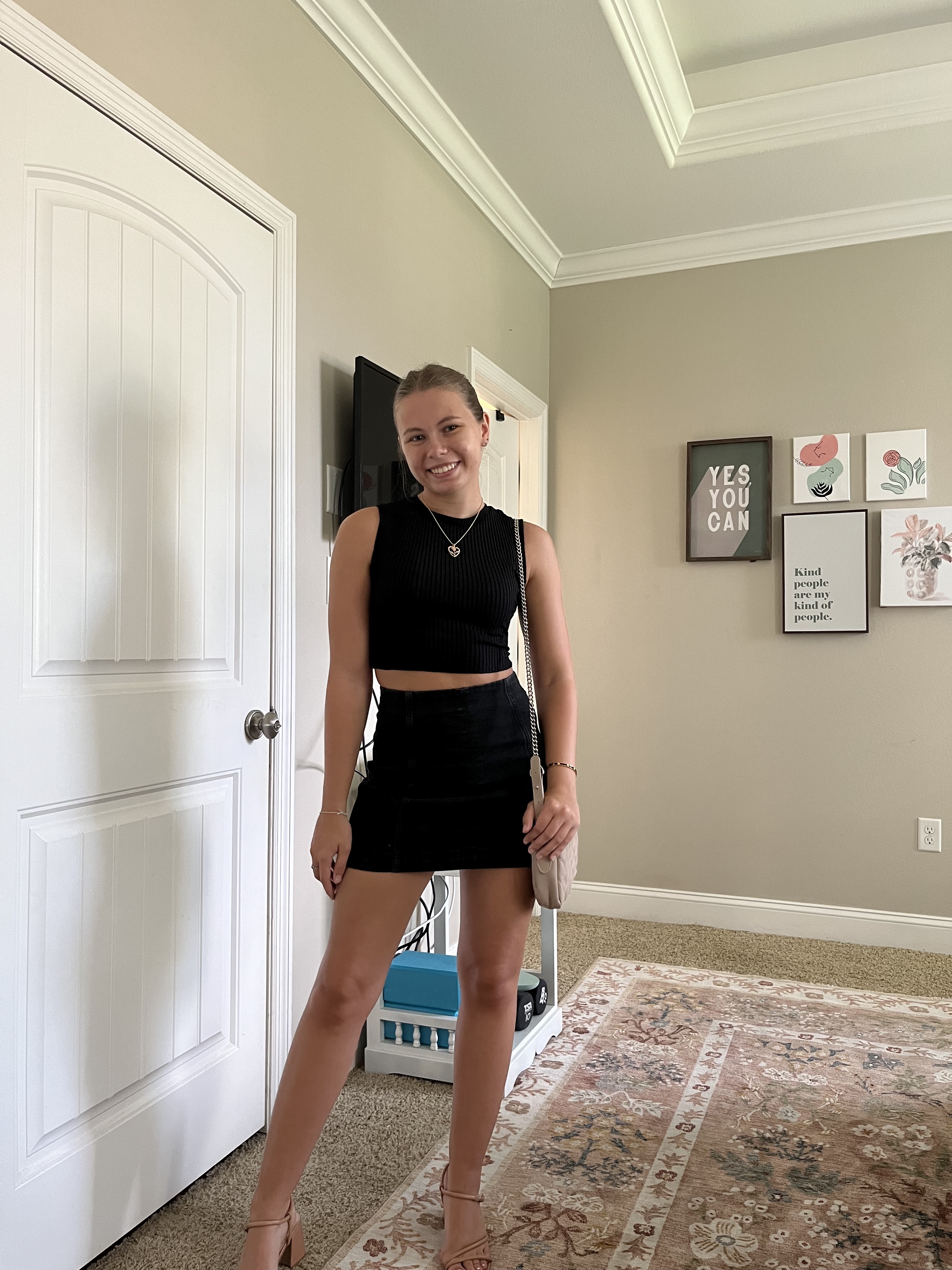 hannah tolley closet check