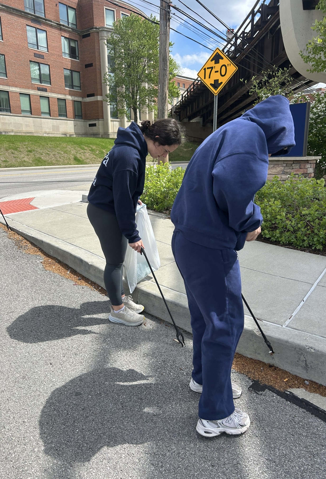 Her Campus at WVU Garnier Partnership Community Service