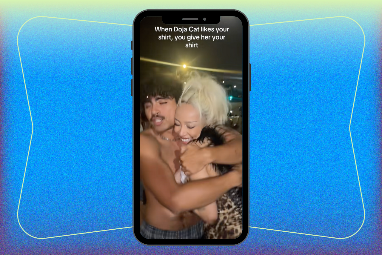 doja cat t shirt fan?width=698&height=466&fit=crop&auto=webp&dpr=4