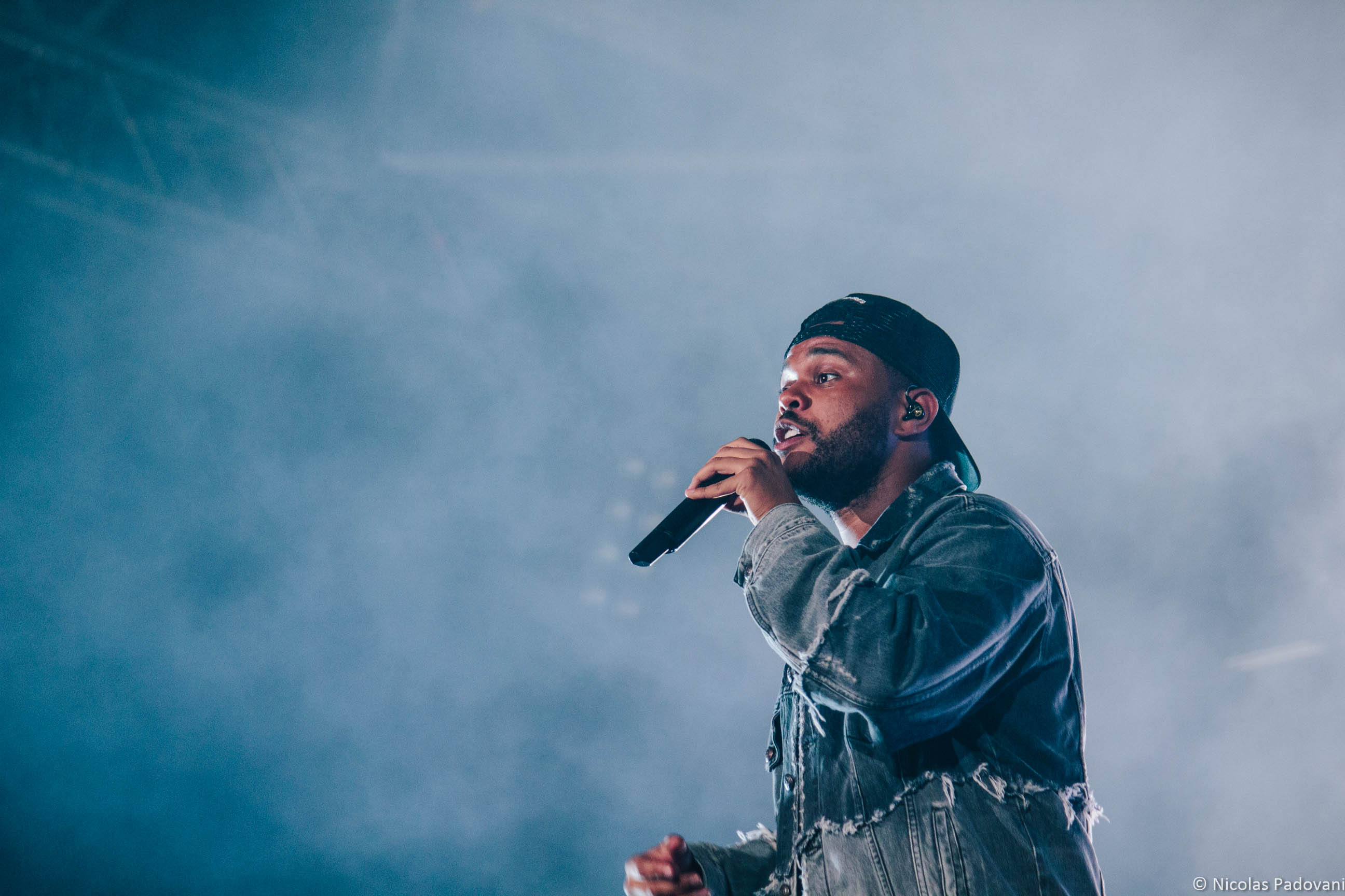 the weeknd 2018jpg by Nicolas Padovani Creative Commons Wikimedia Commons?width=698&height=466&fit=crop&auto=webp&dpr=4