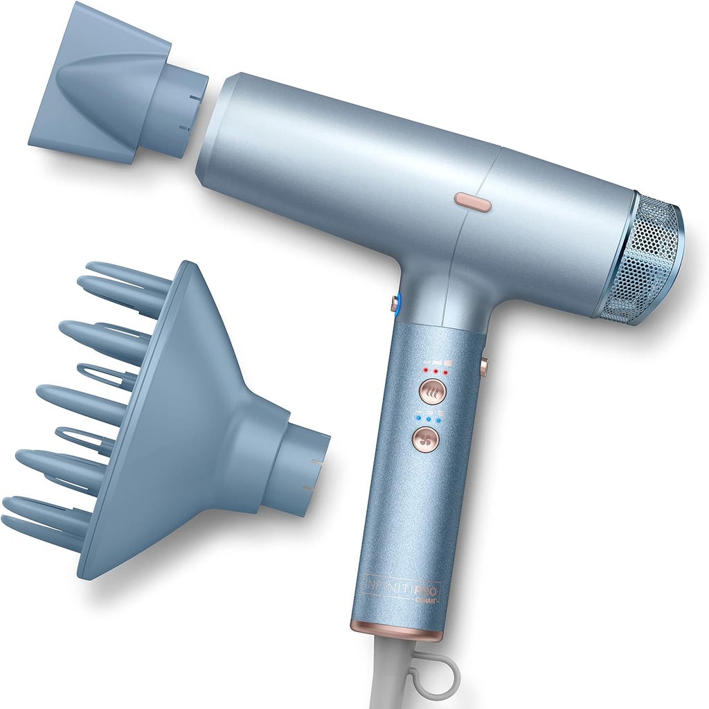 hair dryer?width=1024&height=1024&fit=cover&auto=webp