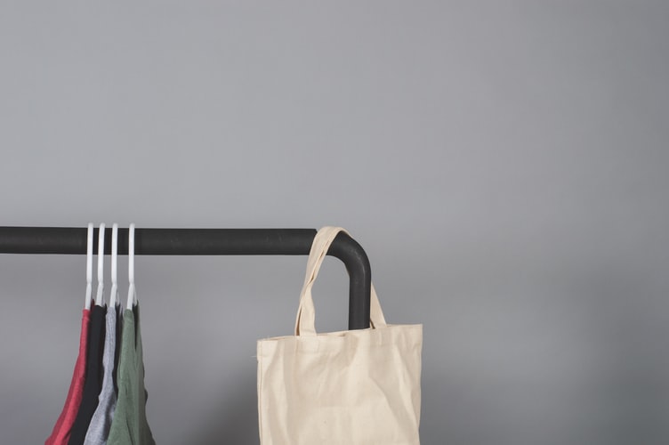 white tote bagjpg by Unsplash?width=698&height=466&fit=crop&auto=webp&dpr=4