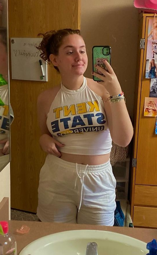 aislinn foran closet check